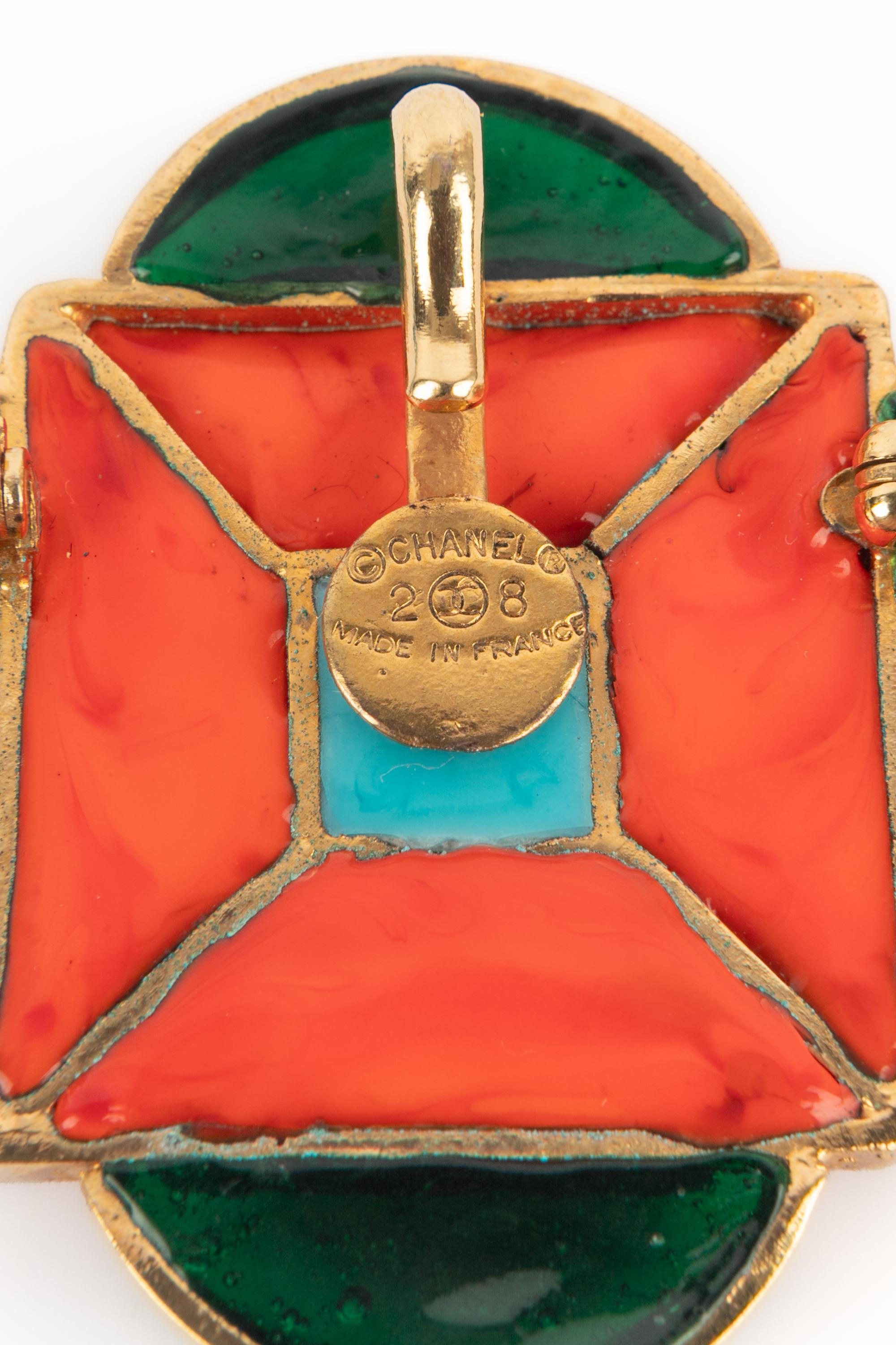 Chanel pendant necklace 1990s For Sale 5