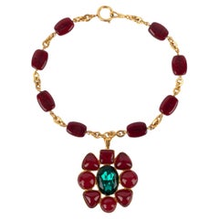 Chanel, collier pendentif des années 1990
