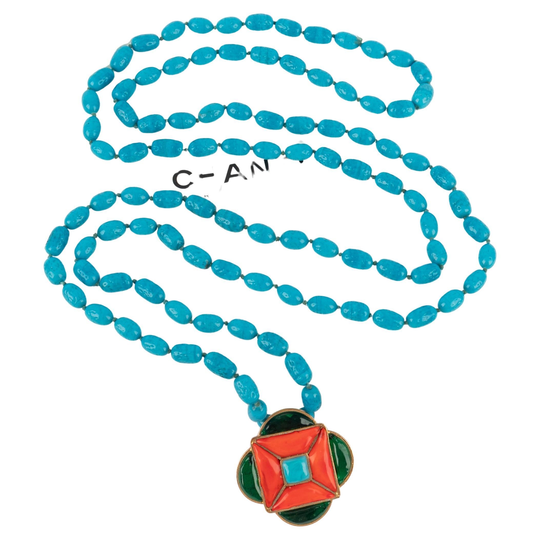 Chanel pendant necklace 1990s For Sale