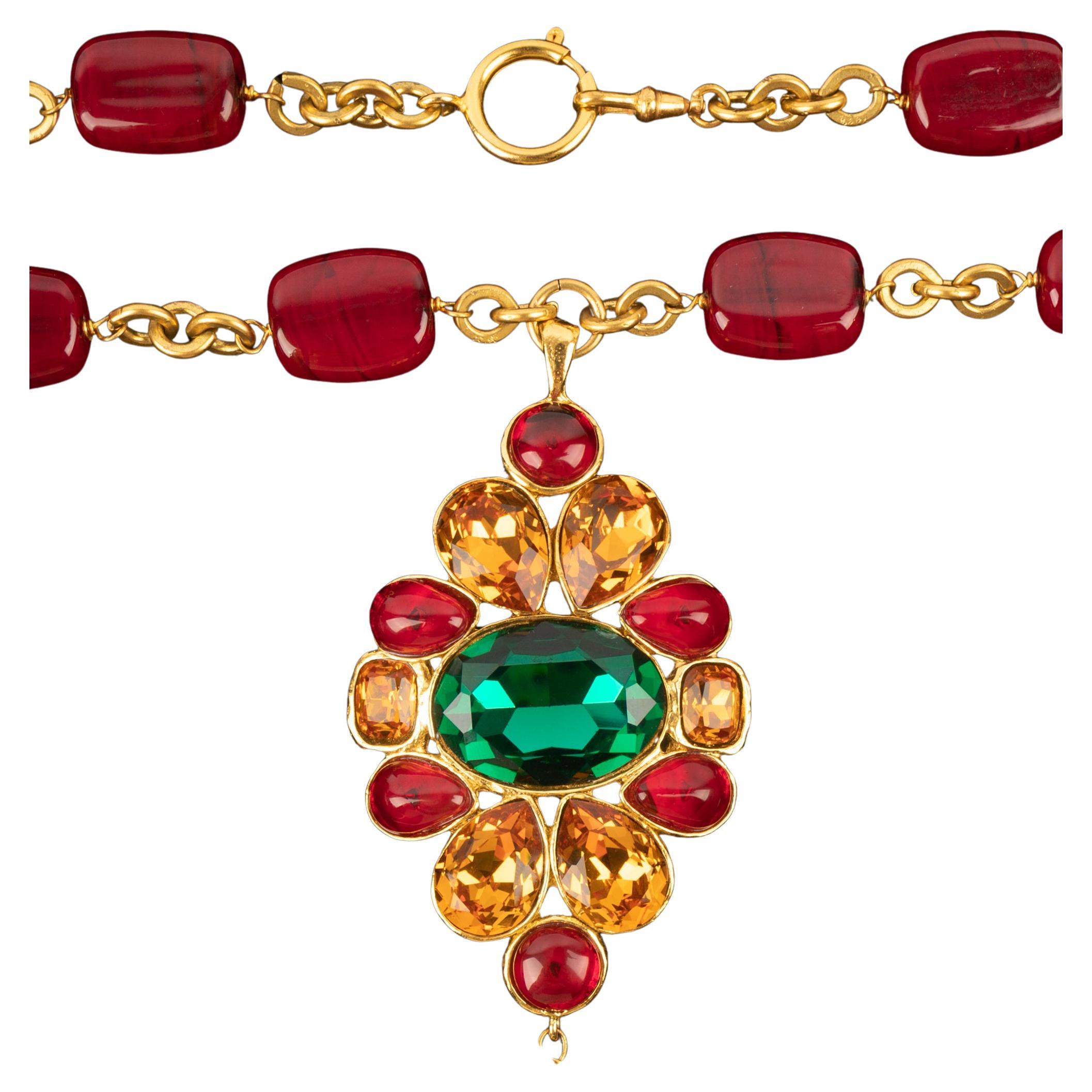 Collana con ciondolo Chanel anni '90