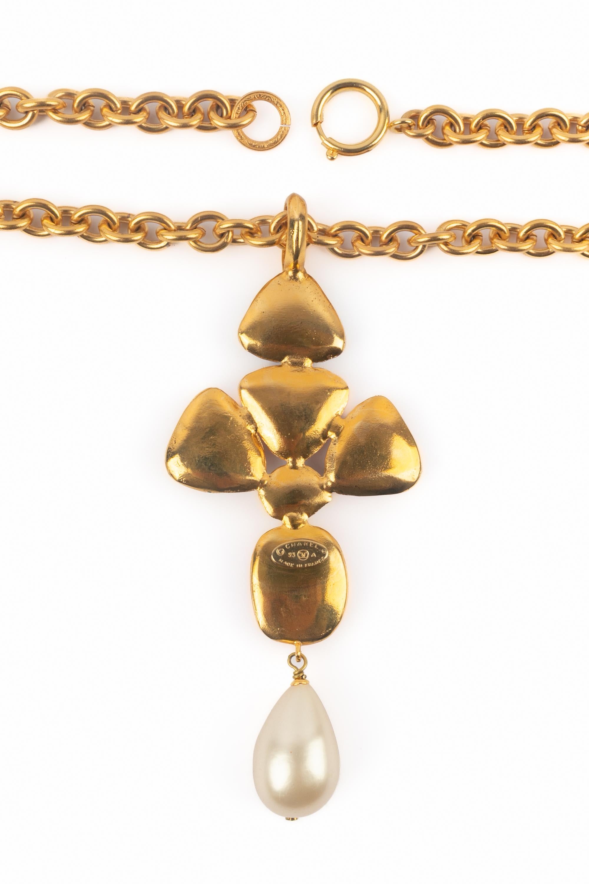 Collana con ciondolo Chanel 1993 in vendita 1