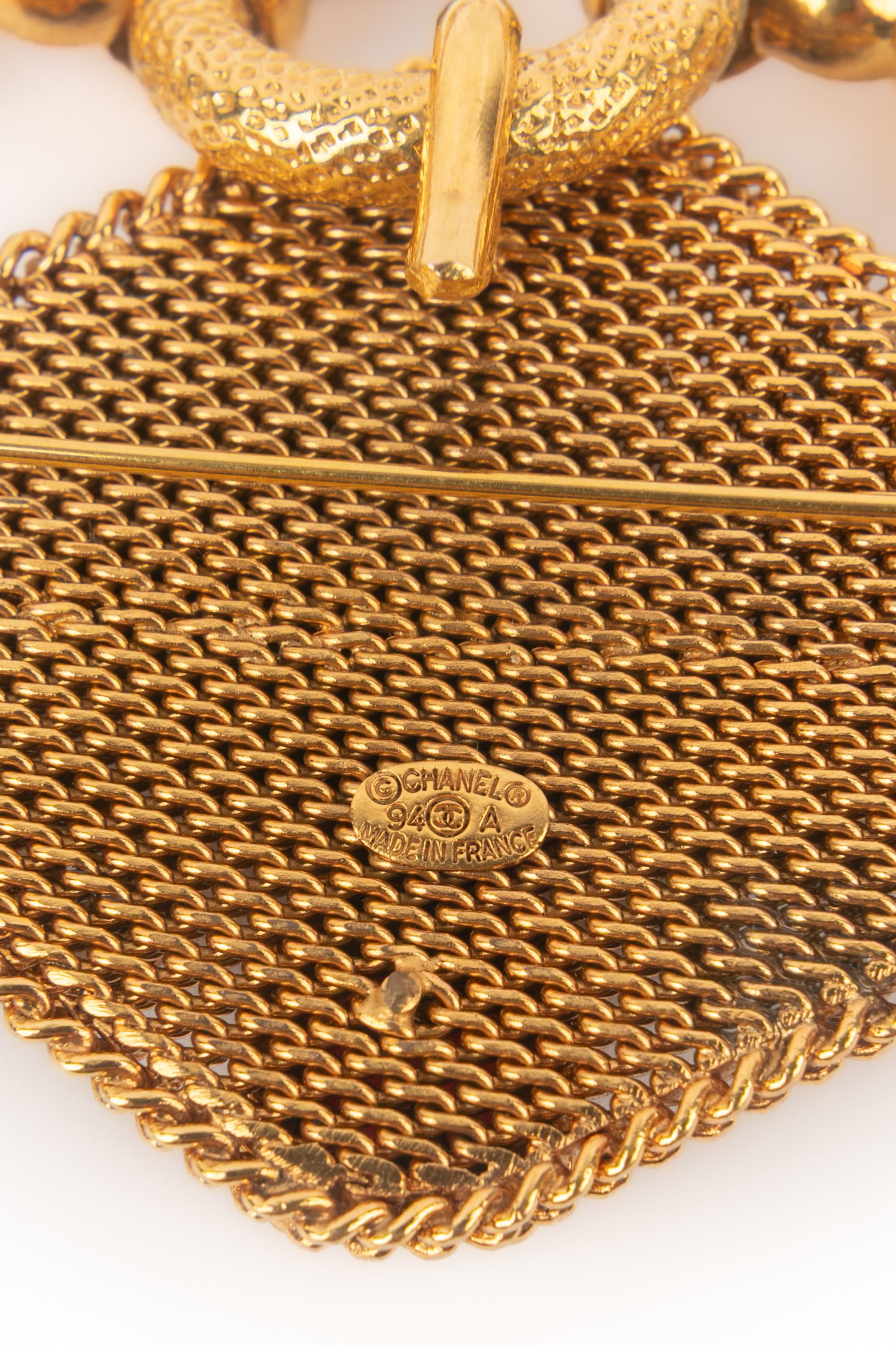 Collana con ciondolo Chanel 1994 in vendita 2