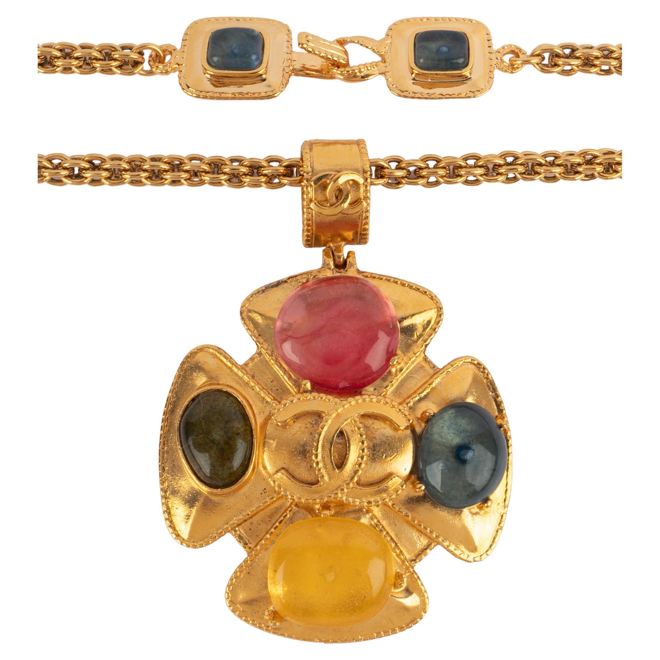 Collana con ciondolo Chanel autunno 1997