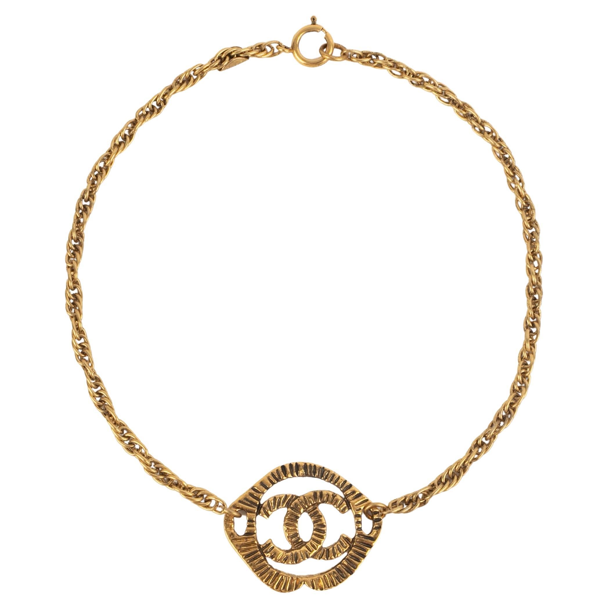 Chanel pendant necklace