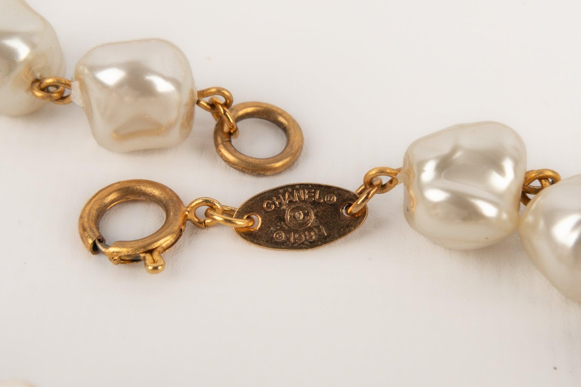 Chanel Pendant Necklace with Baroque Costume Pearl, 1984 For Sale 6