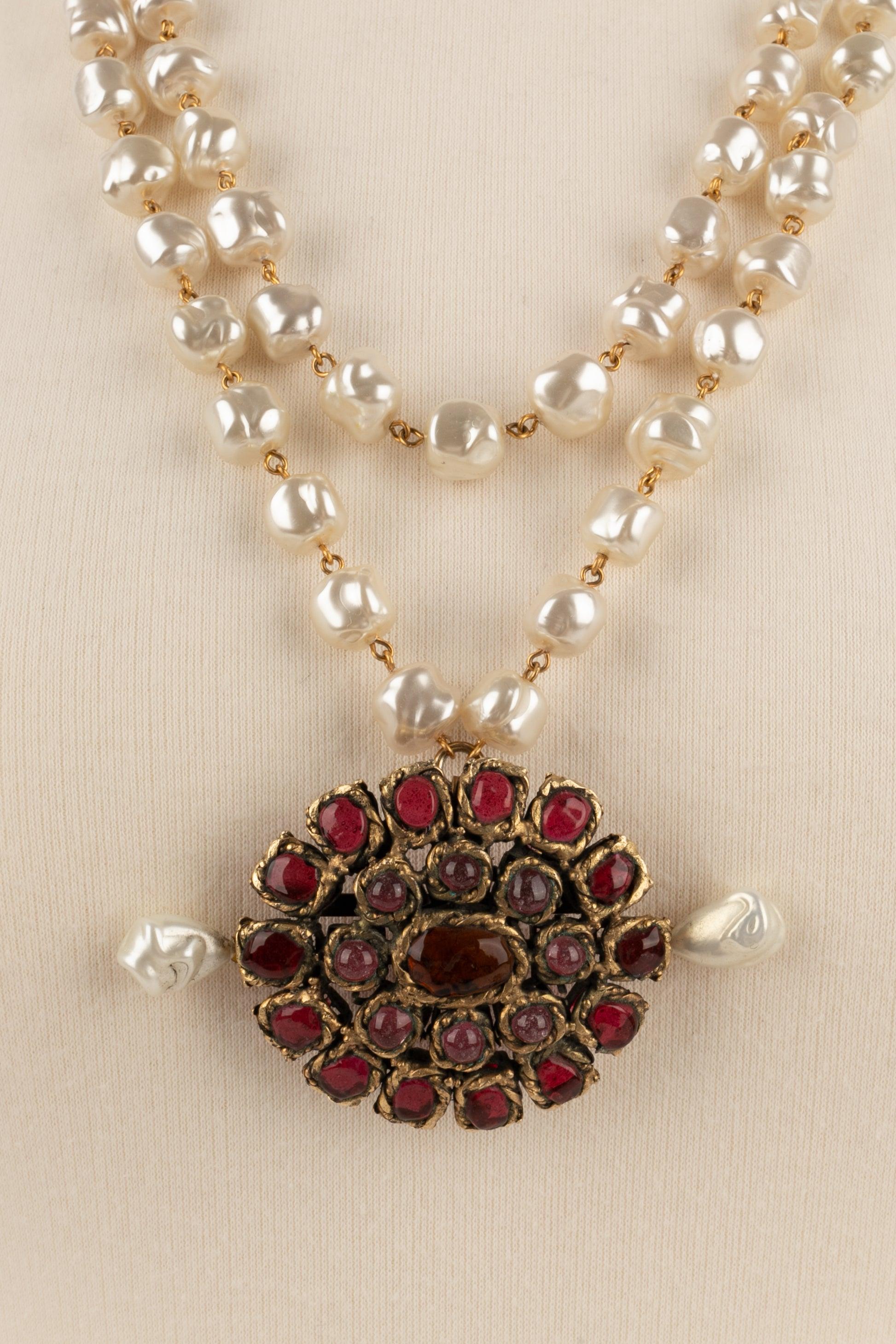 Women's Chanel Pendant Necklace with Baroque Costume Pearl, 1984 For Sale