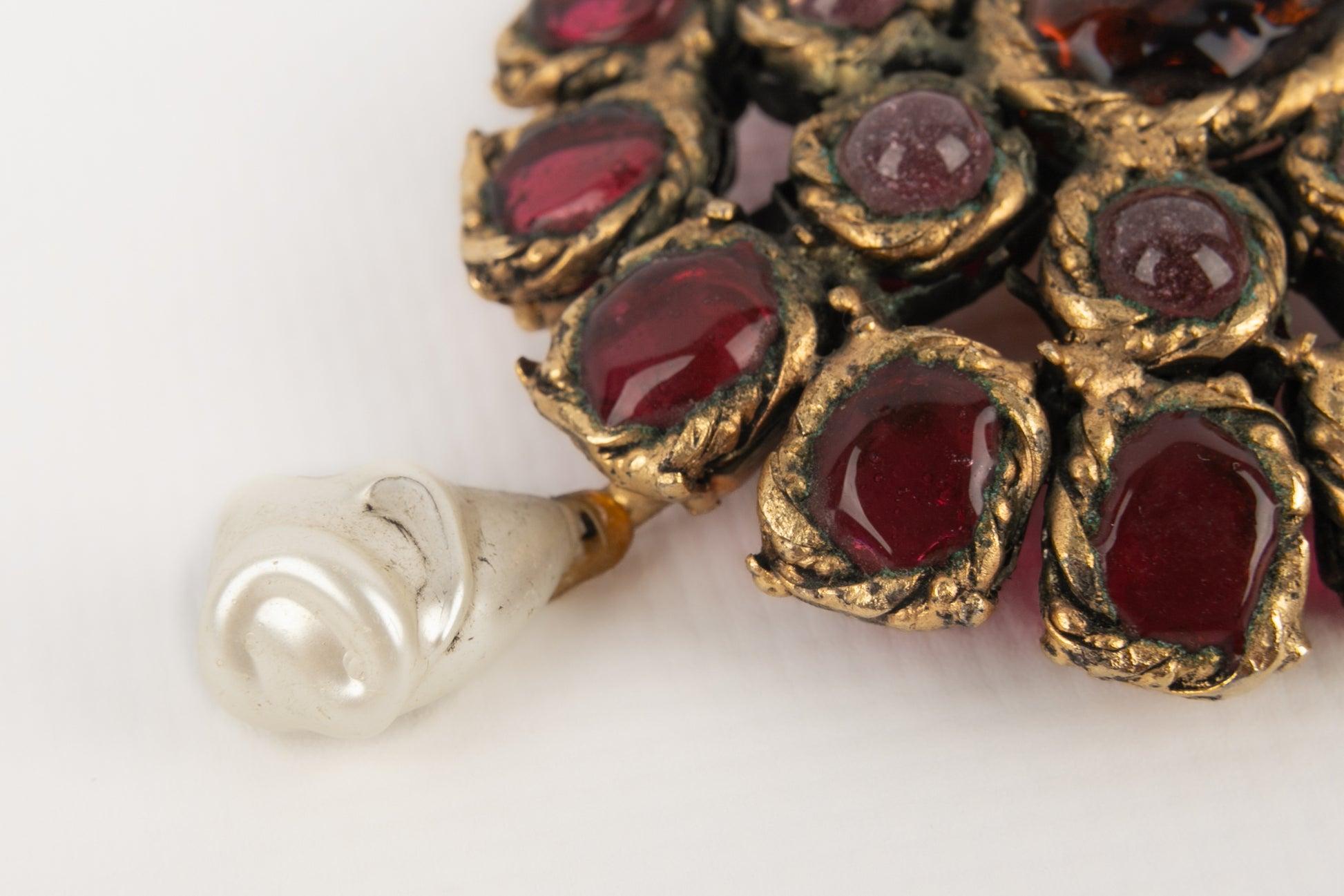 Chanel Pendant Necklace with Baroque Costume Pearl, 1984 For Sale 2