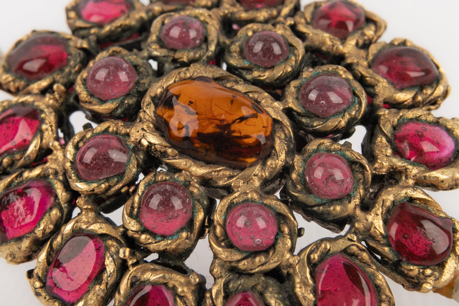 Chanel Pendant Necklace with Baroque Costume Pearl, 1984 For Sale 4