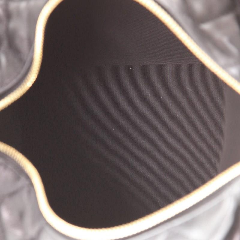 Chanel Perfect Meeting Hobo gestepptes Lammfell groß 1