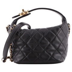 Chanel Perfect Meeting Hobo Gestepptes Lammfell Klein