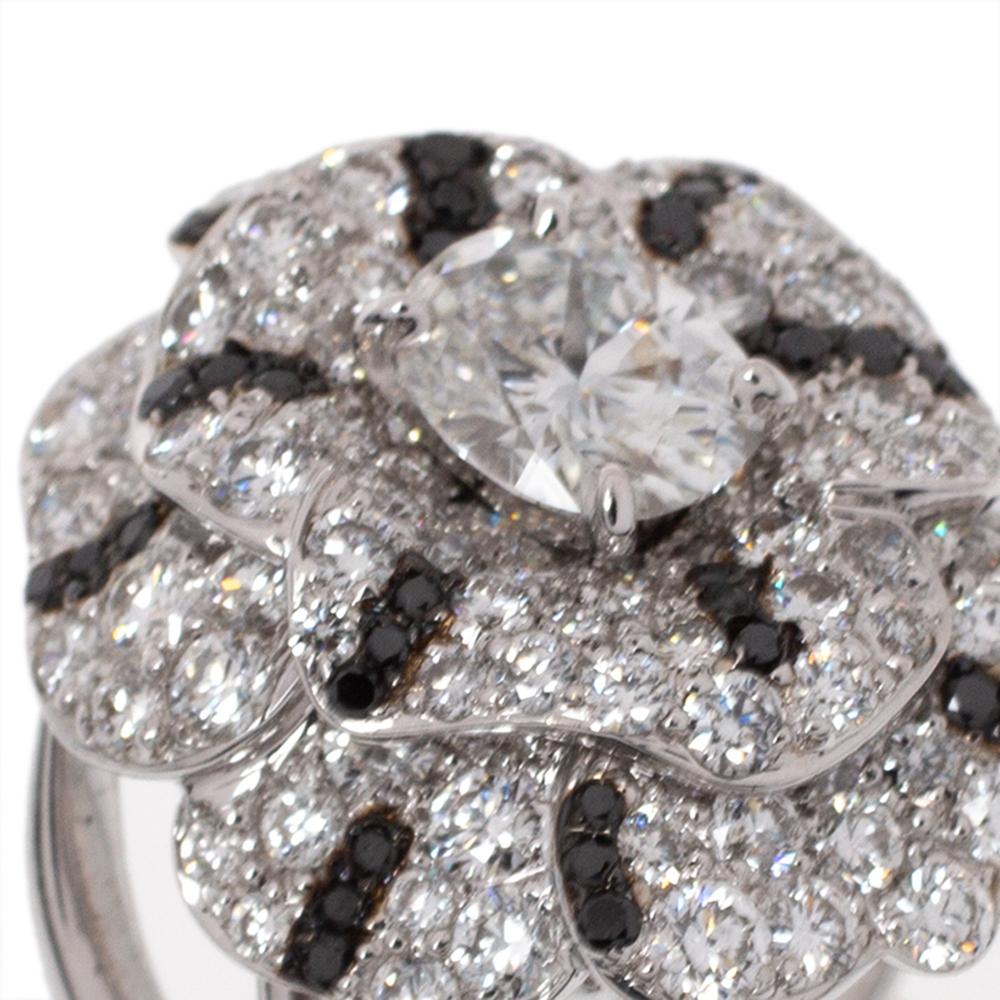 bouton de camelia ring