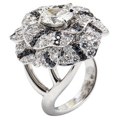 Chanel Pétales de Camélia  Oval Solitaire Diamond Black Diamonds 18k Ring Size 5