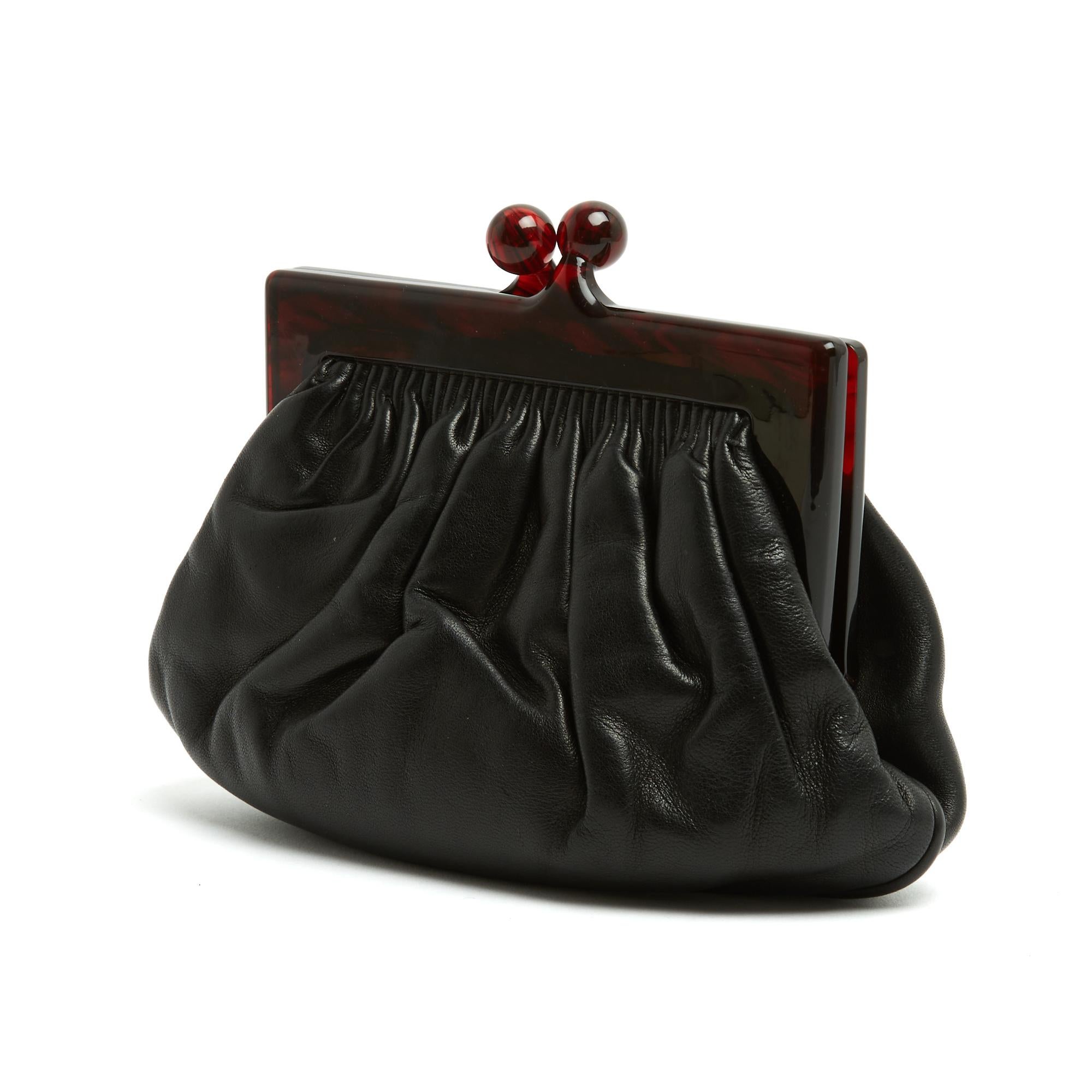Chanel Petit Sac Pochette CC 1985s Negro Piel CC pequeño Bolso bandolera Embrague en Bastante bueno Estado en PARIS, FR