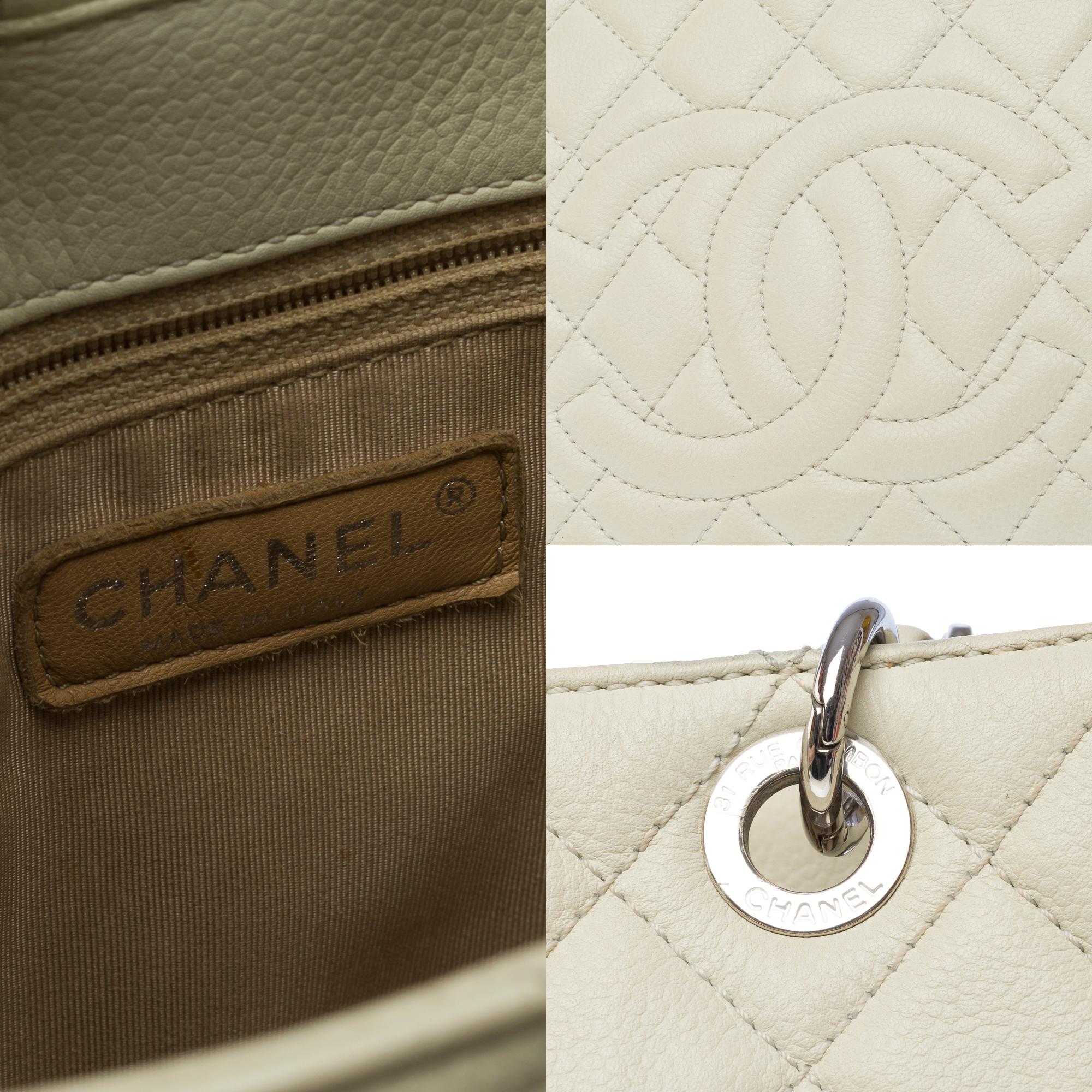  Chanel Petit Shopping Tote bag (PST) en cuir matelassé Off-White Caviar, SHW en vente 3