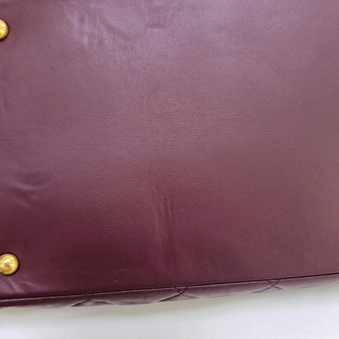 Chanel Petite Shopping Tote PTT Burgundy Lambskin Leather Gold-Tone Chain Shoppi For Sale 6