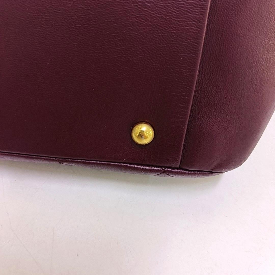 Chanel Petite Shopping Tote PTT Burgundy Lambskin Leather Gold-Tone Chain Shoppi For Sale 9