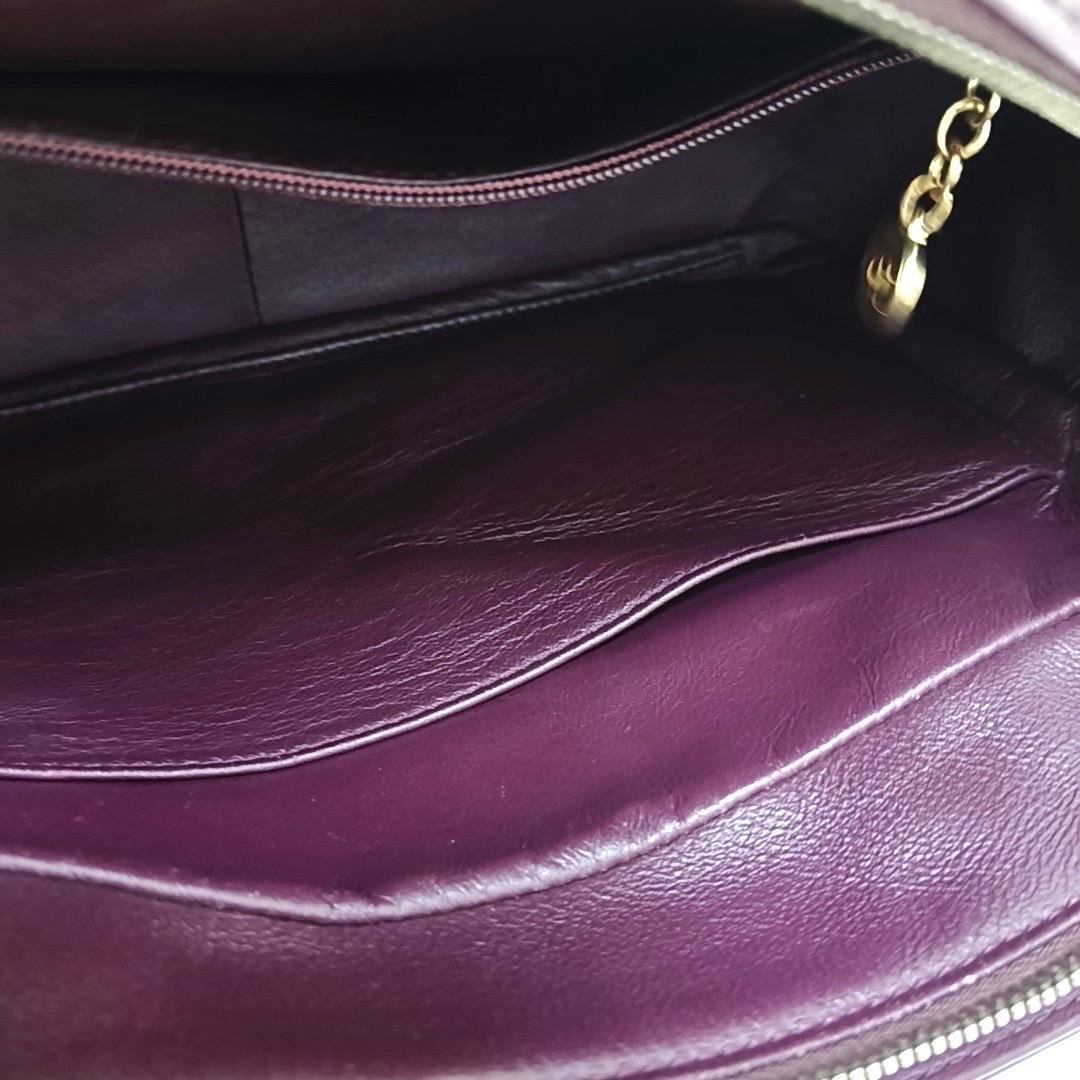 Chanel Petite Shopping Tote PTT Burgundy Lambskin Leather Gold-Tone Chain Shoppi For Sale 12