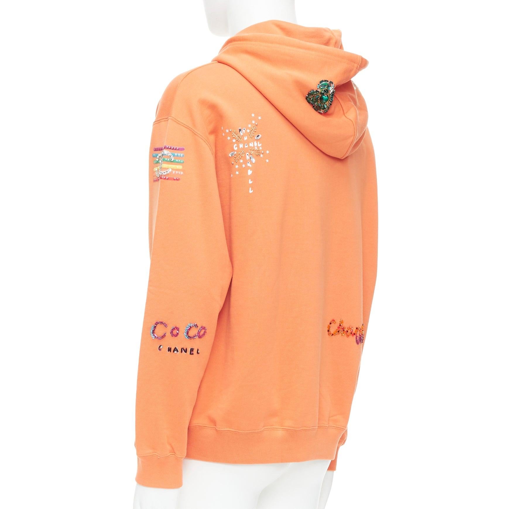CHANEL Pharrell Williams 19D orange lesage Kristall bestickter Hoodie M im Angebot 1