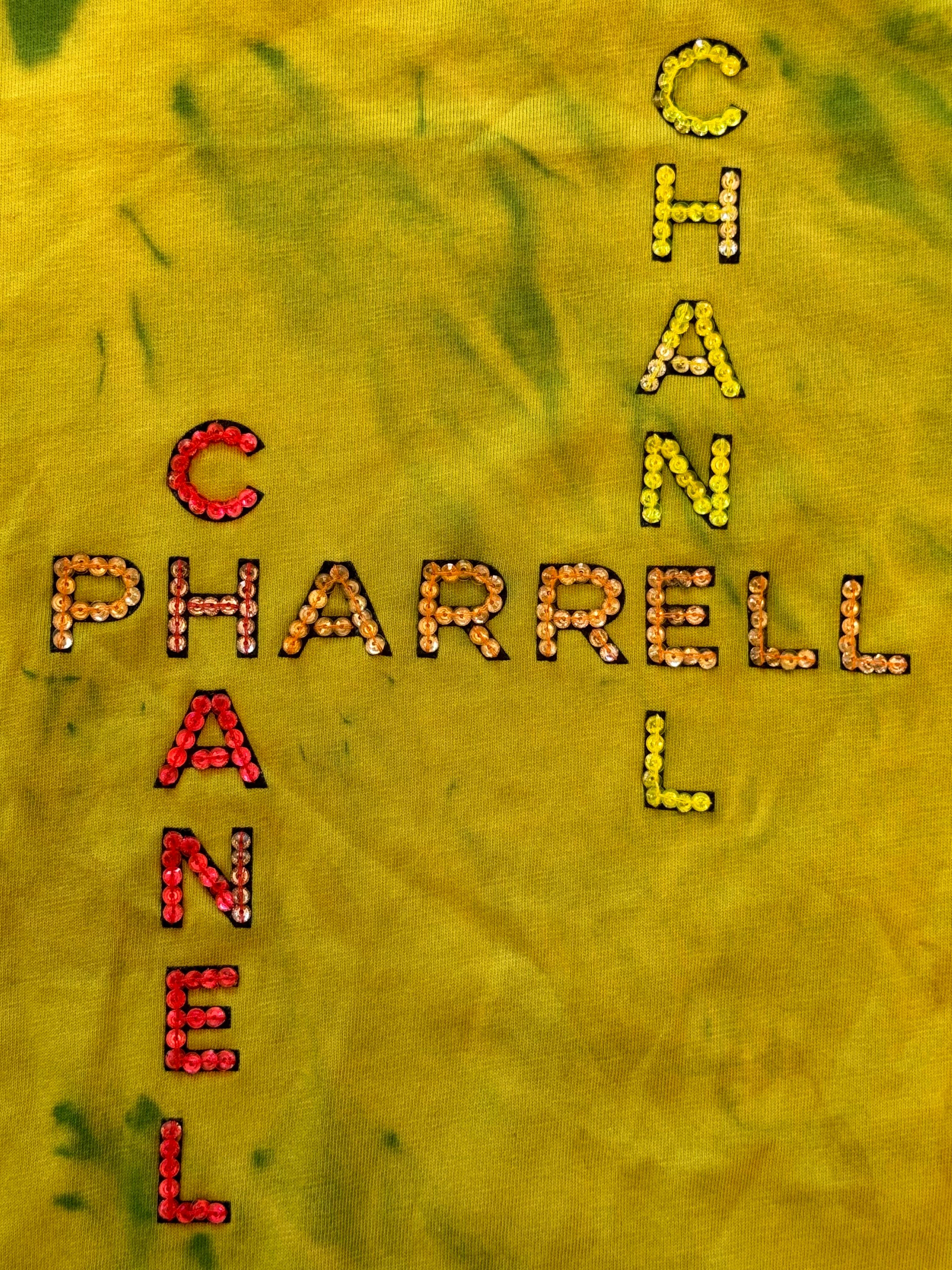 Rare and collector Chanel Pharrell Williams limited edition from the capsule collection collector T Shirt, new condition never worn size L 