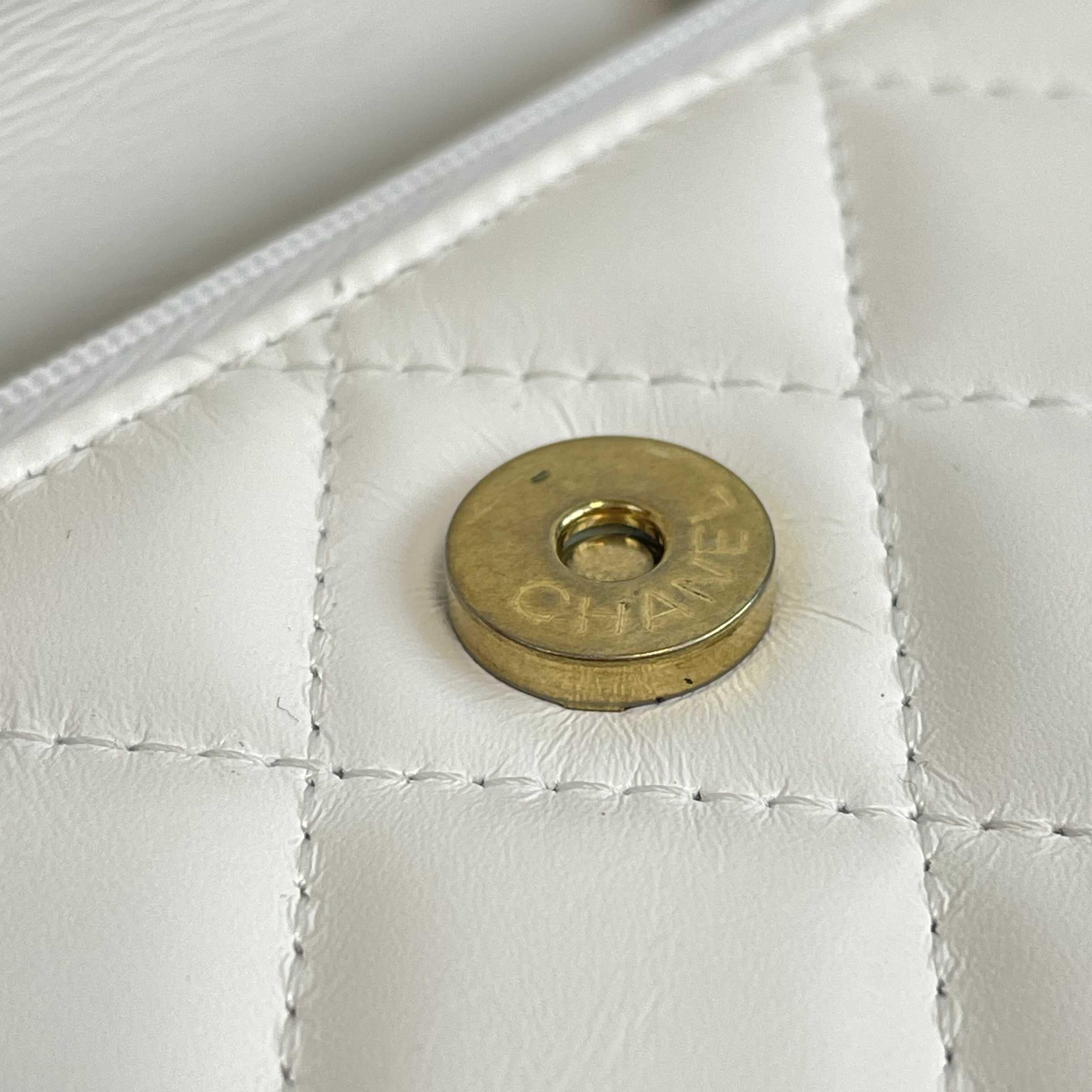 CHANEL - Phone Holder Quilted White Lambskin CC ‘CHANEL’ Top Handle / Crossbody 1