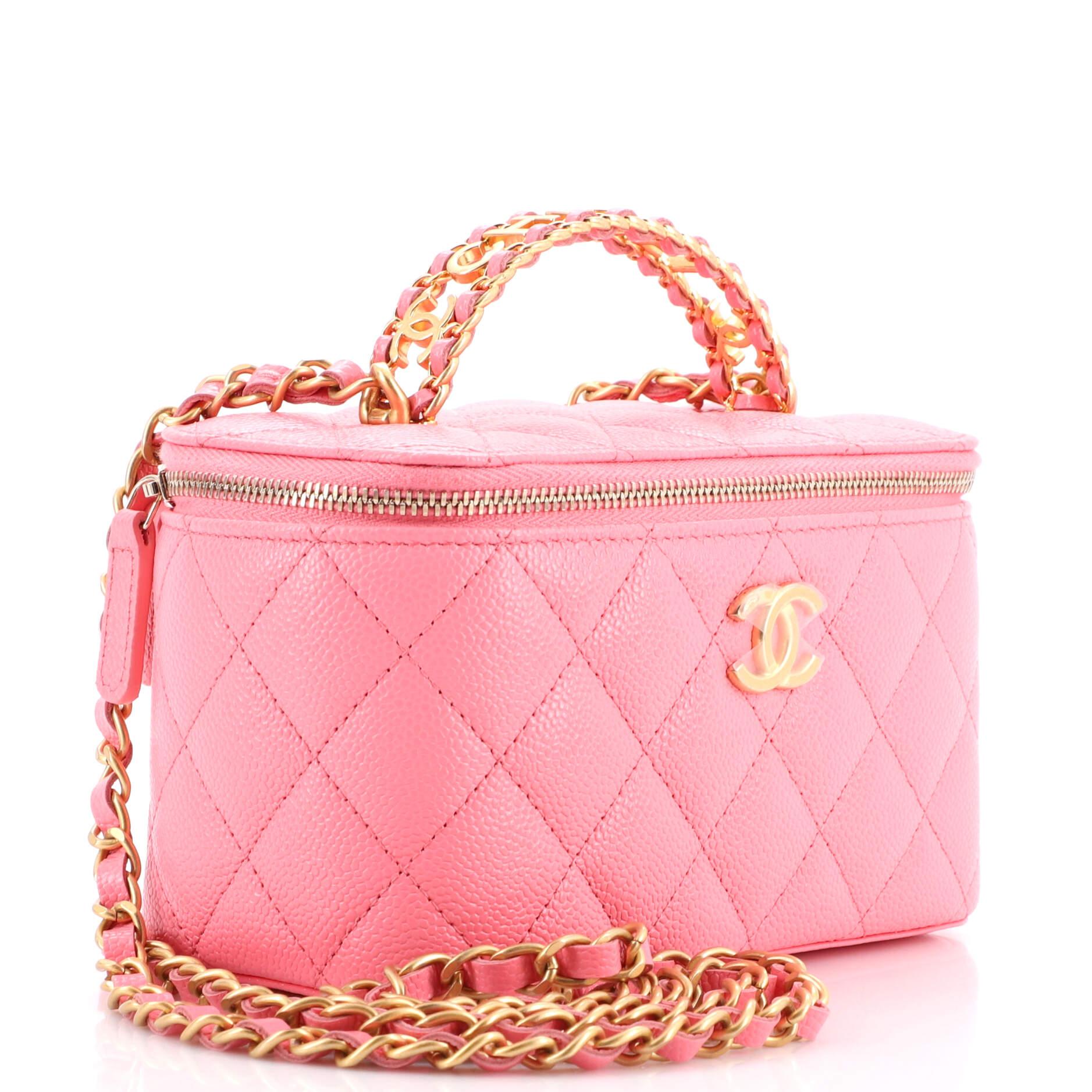 chanel pick me up vanity