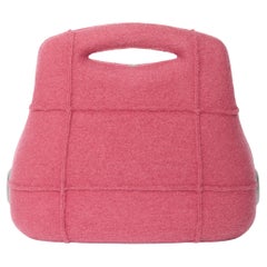 Chanel Rosa 2005 Millenium Butt Bag