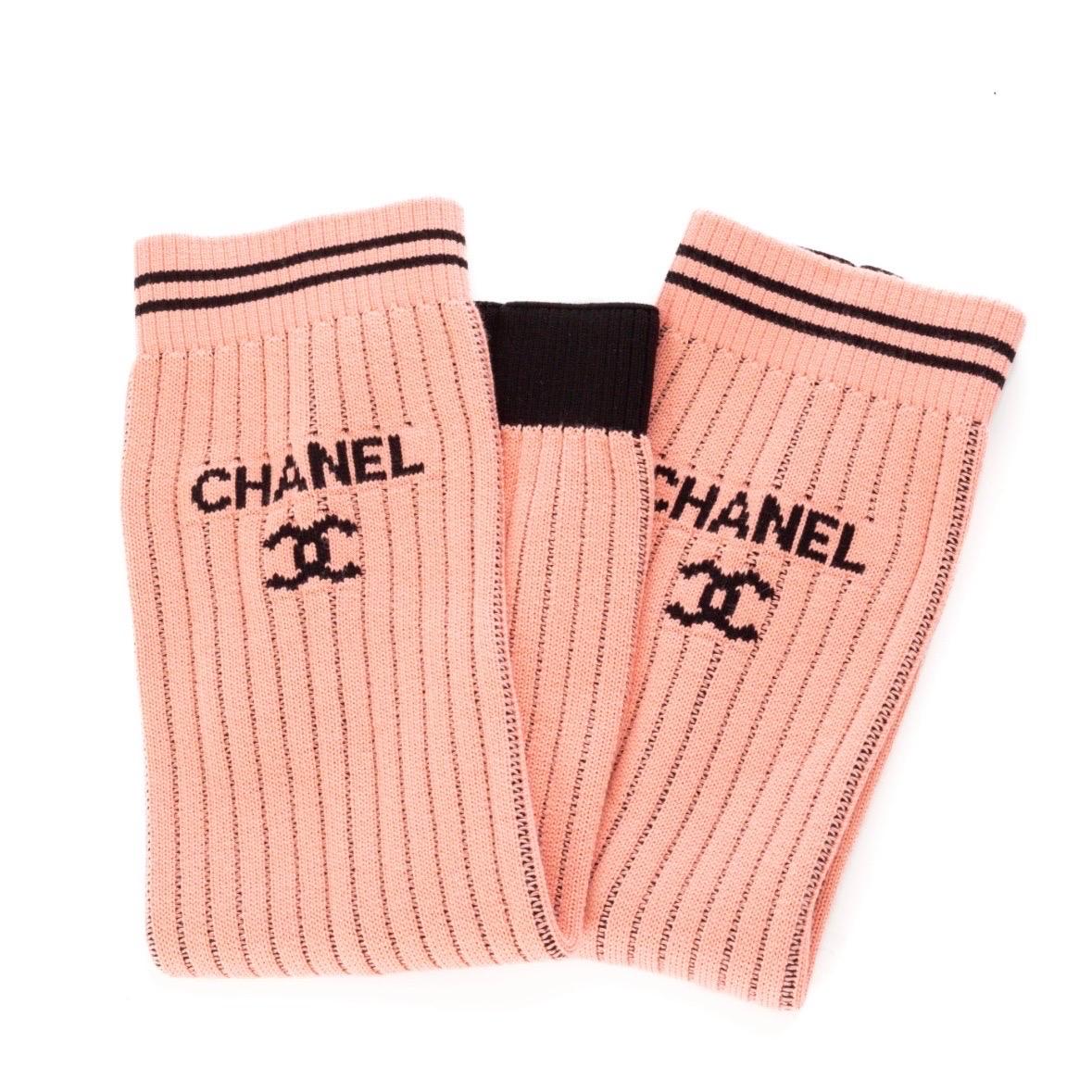 Chanel Pink and Black Gaiters Cruise 2023 For Sale 3