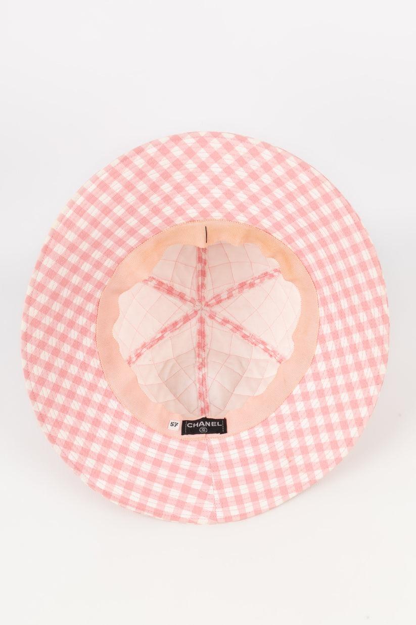 Chanel Pink and White Gingham Quilted Cotton Hat For Sale 4