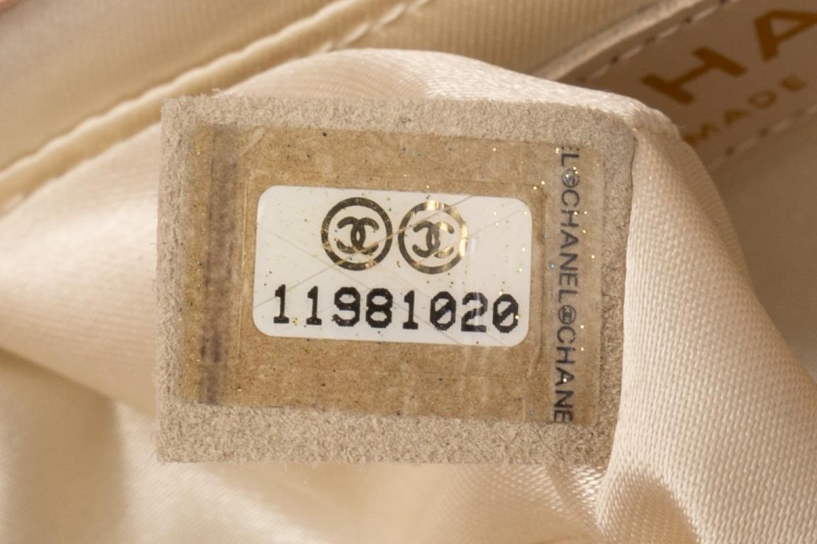 Chanel pink bag 2007s For Sale 9