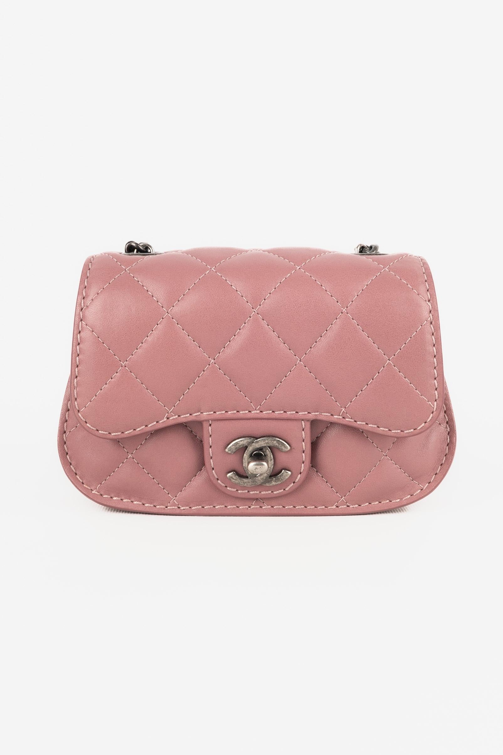 Chanel pink bag 2015-2016 In Excellent Condition In SAINT-OUEN-SUR-SEINE, FR