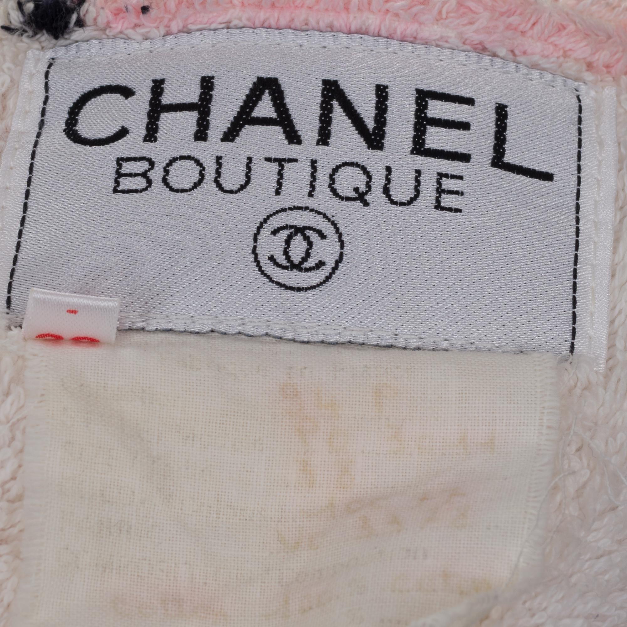 CHANEL rose avec grande silhouette devant ouverte à manches longues Unisexe en vente