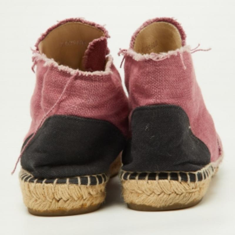 Chanel Rosa/Schwarze Canvas CC High Top Espadrille Flats Größe 42 im Zustand „Gut“ im Angebot in Dubai, Al Qouz 2