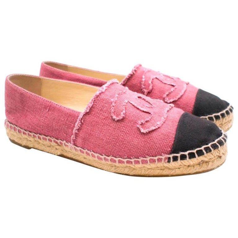 Chanel Pink and Black CC Canvas Espadrilles 39 at 1stDibs