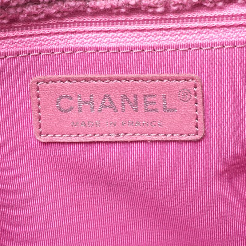 Chanel Pink/Black Quilted Tweed and Leather 2.55 Reissue Flap Bag 1