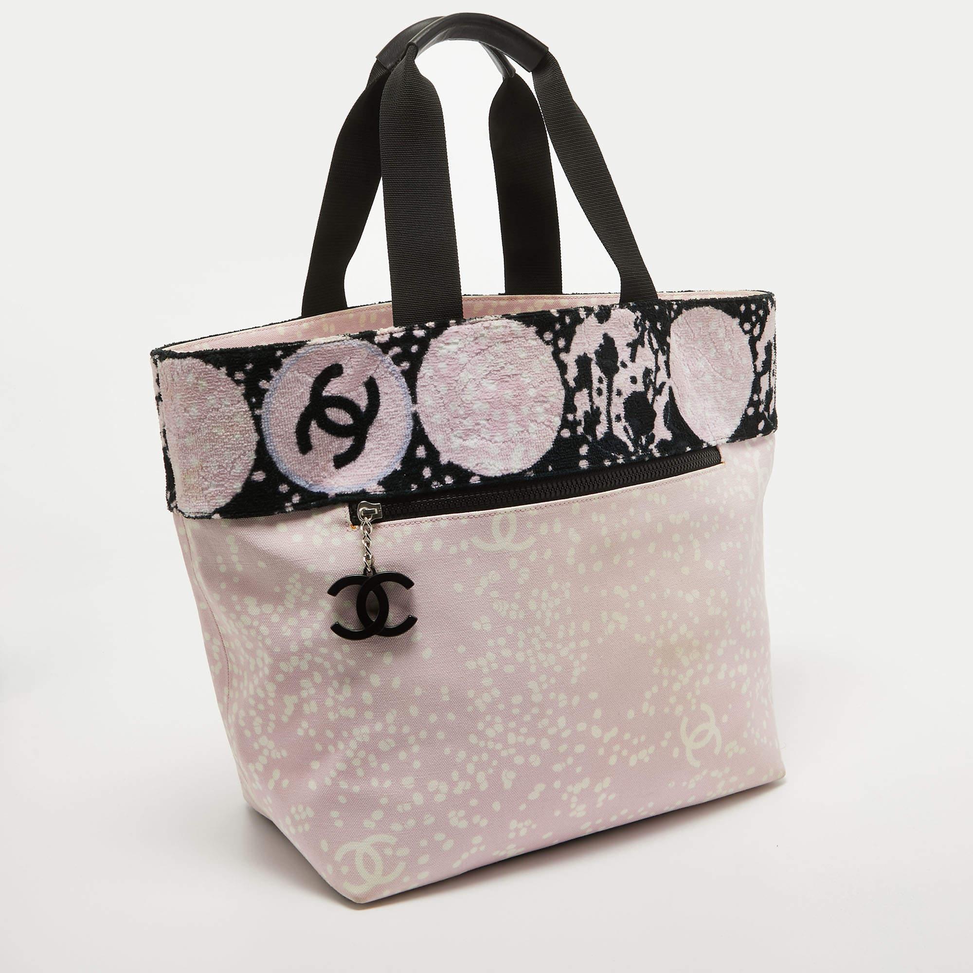 Chanel Pink/ Black Terry Cloth Canvas Tote In Good Condition In Dubai, Al Qouz 2