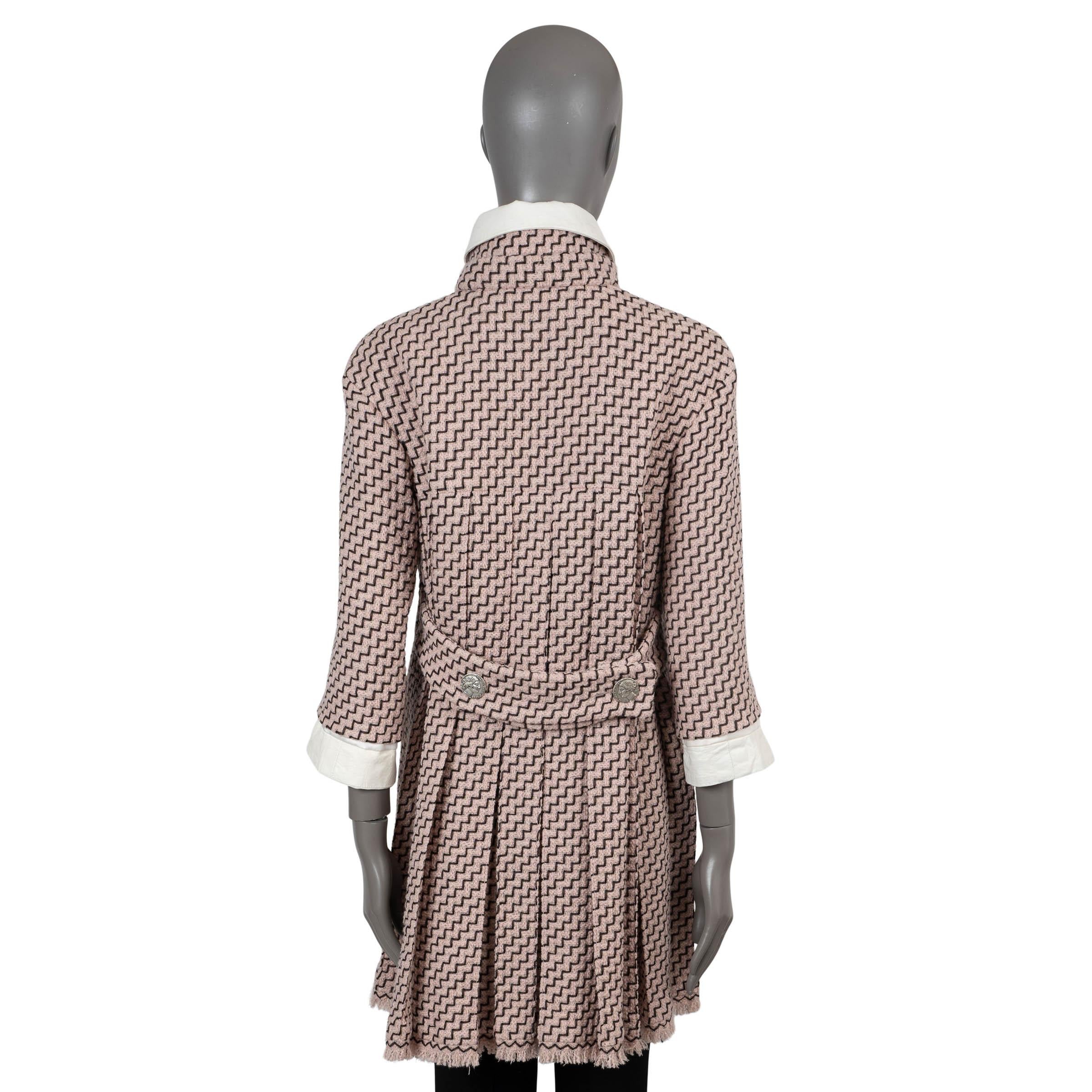 Gray CHANEL pink black wool 2016 16A ROME LEATHER TRIM TWEED Coat Jacket 40 M For Sale