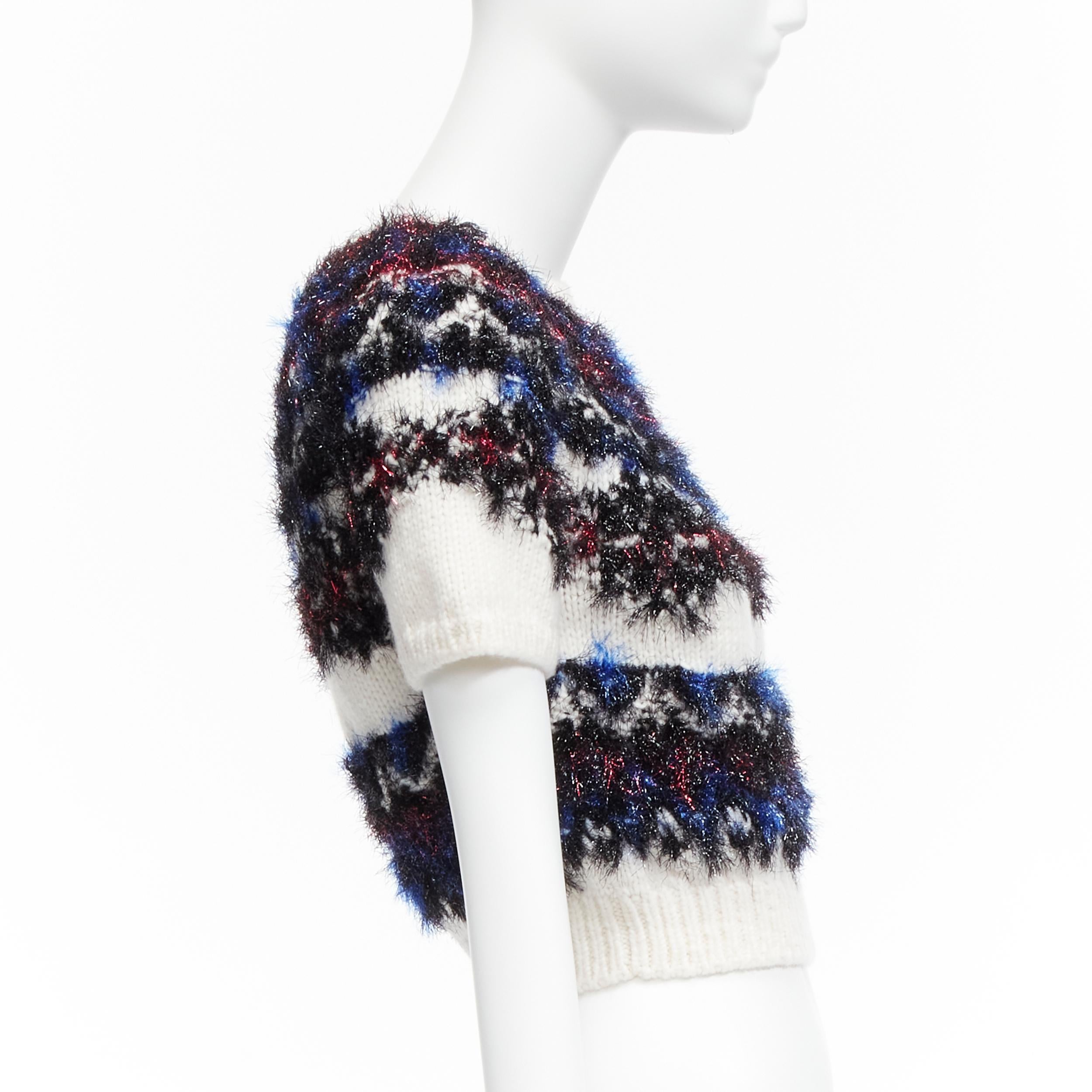 CHANEL pink blue fluffy lurex cream intarsia crystal CC cropped sweater FR34 XS In Excellent Condition For Sale In Hong Kong, NT