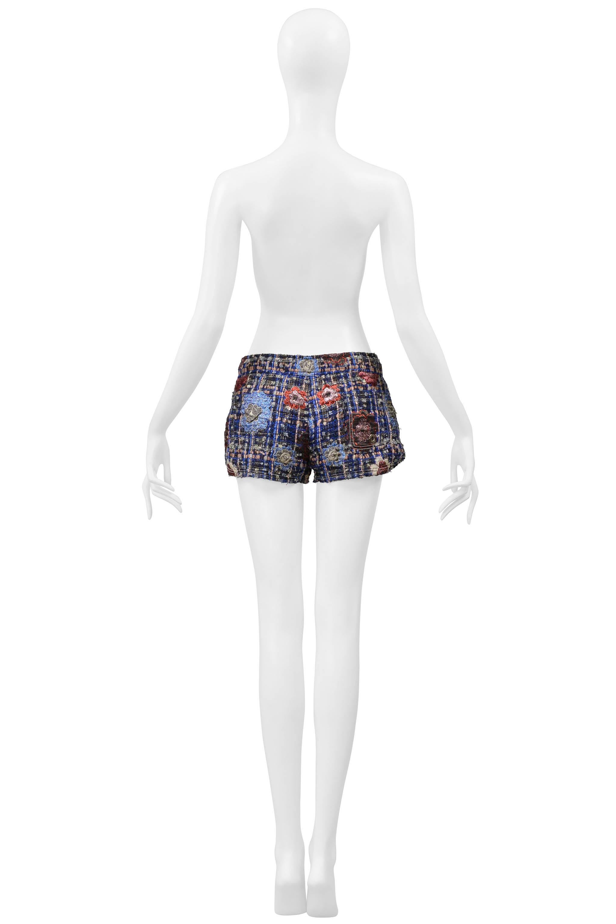 Chanel Pink & Blue Ribbon And Metallic Boucle Shorts With Camellia Flowers 2008 For Sale 5