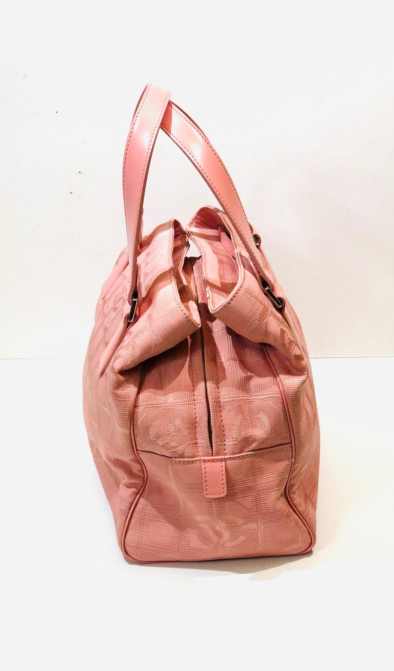 Women's or Men's Chanel Pink Boston Style Handbag.  For Sale