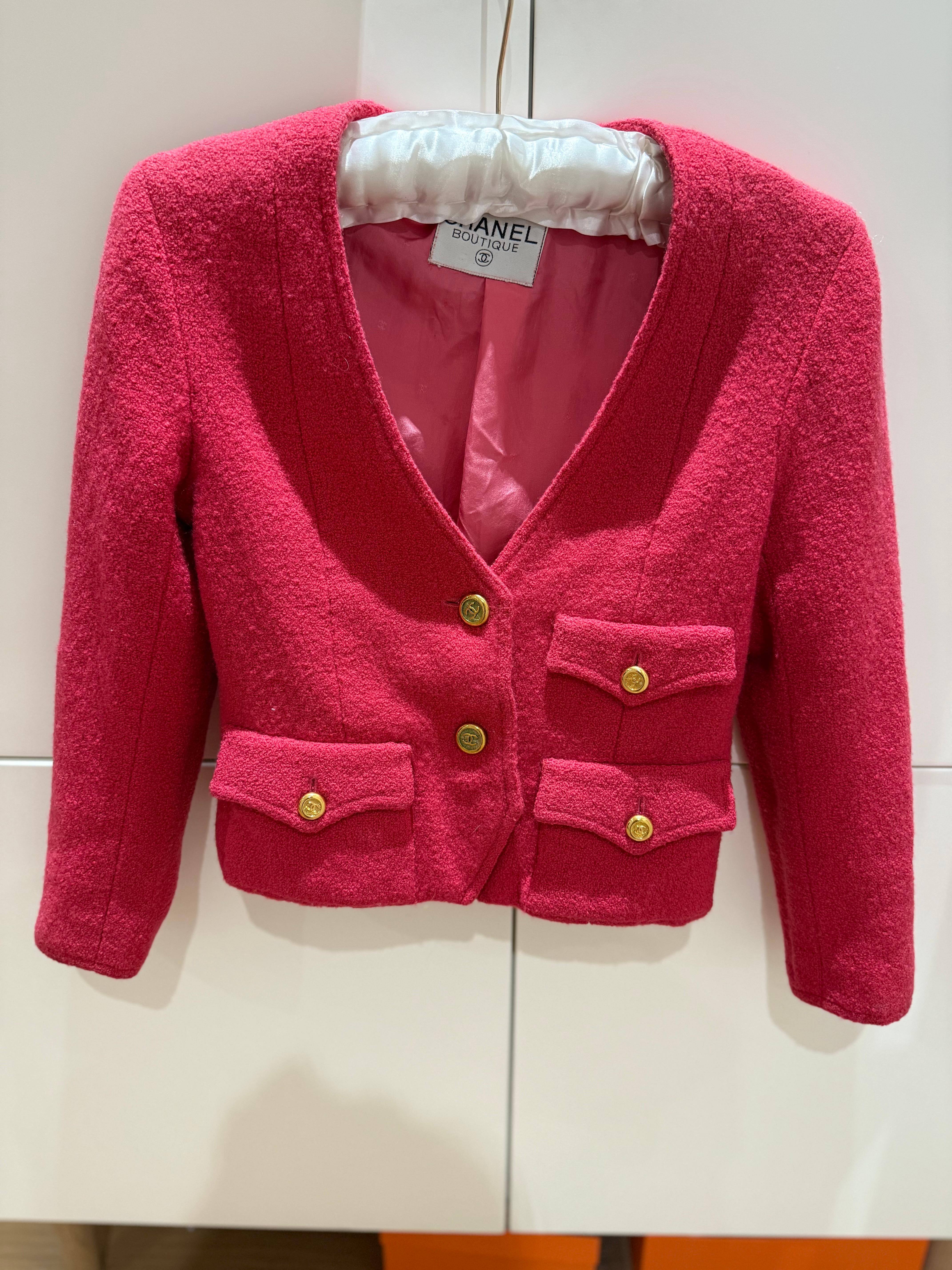 Chanel Pink Boucle Cropped Jacket, 1990s, gilt CC buttons and three front pockets, 15