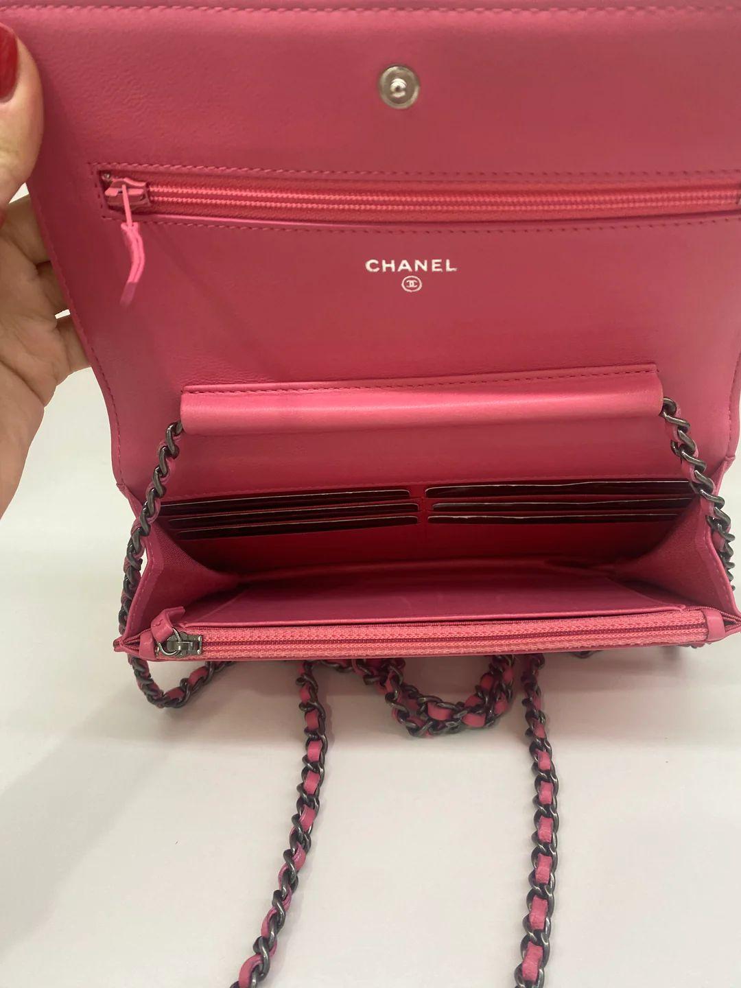 Chanel - Portefeuille rose Boy sur chaîne SHW en vente 2