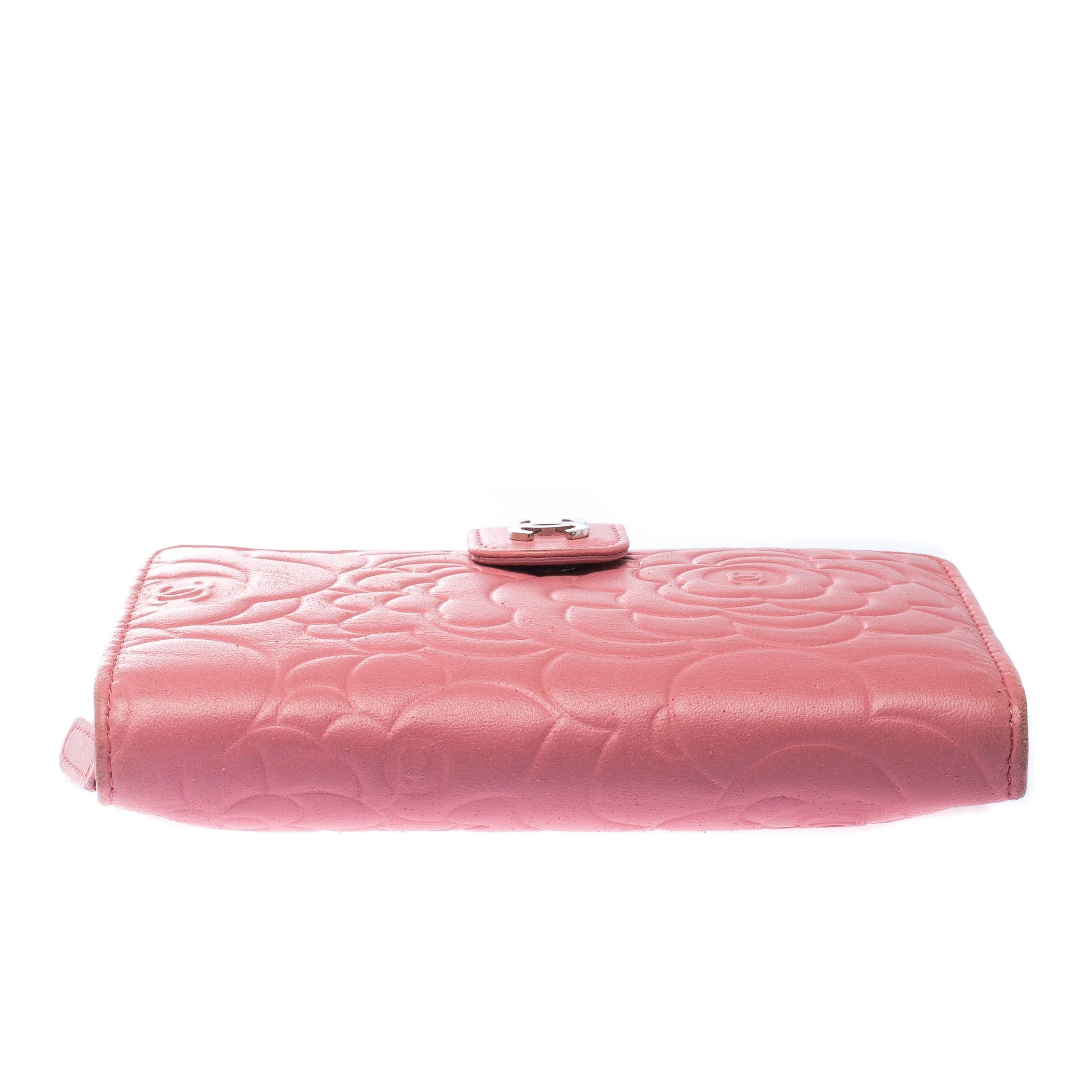Women's Chanel Pink Camellia Leather CC Wallet
