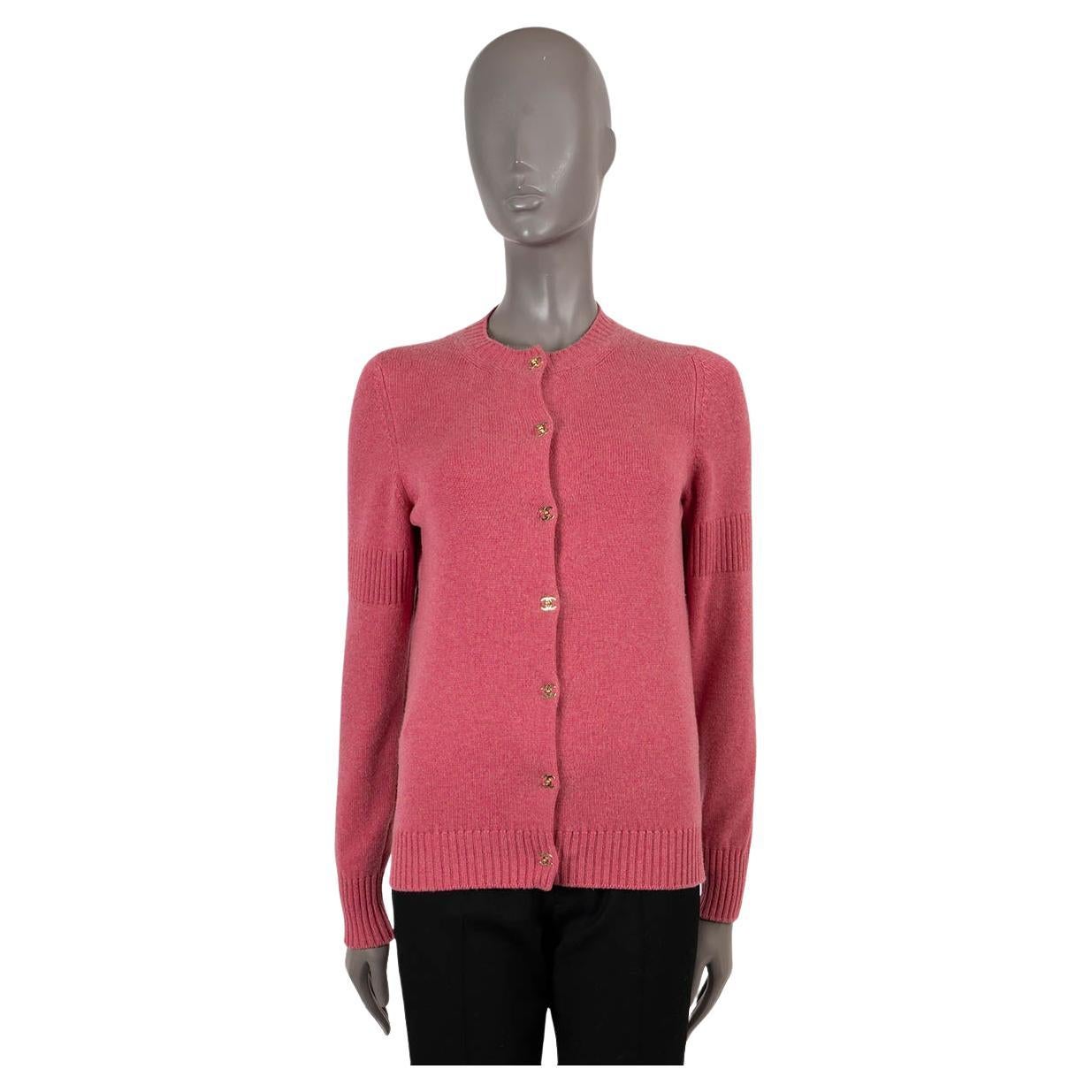 CHANEL pink cashmere 2009 09A CC TURNLOCK Cardigan Sweater 38 S For Sale