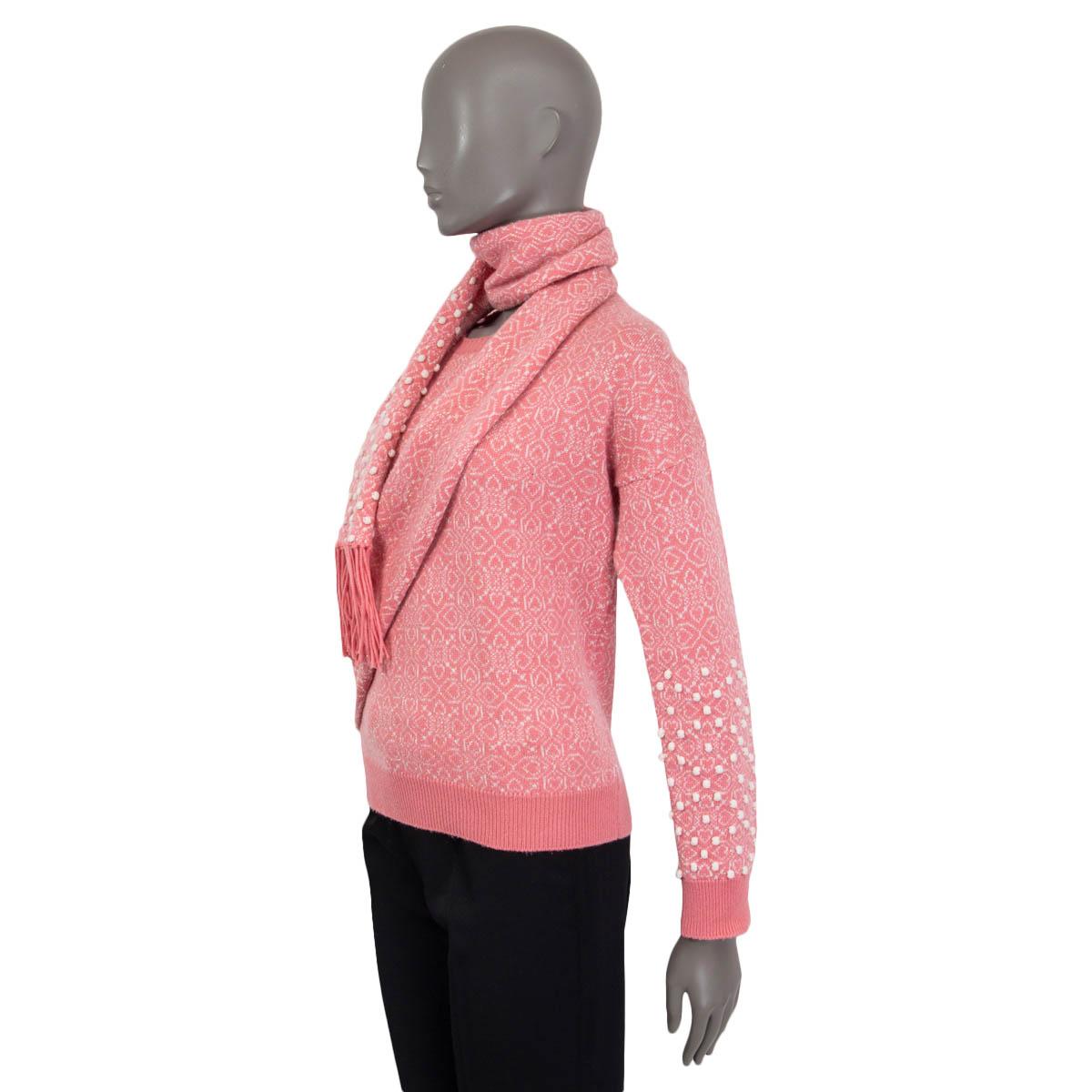 Women's CHANEL pink cashmere 2012 BOMBAY SCARF Sweater 40 M