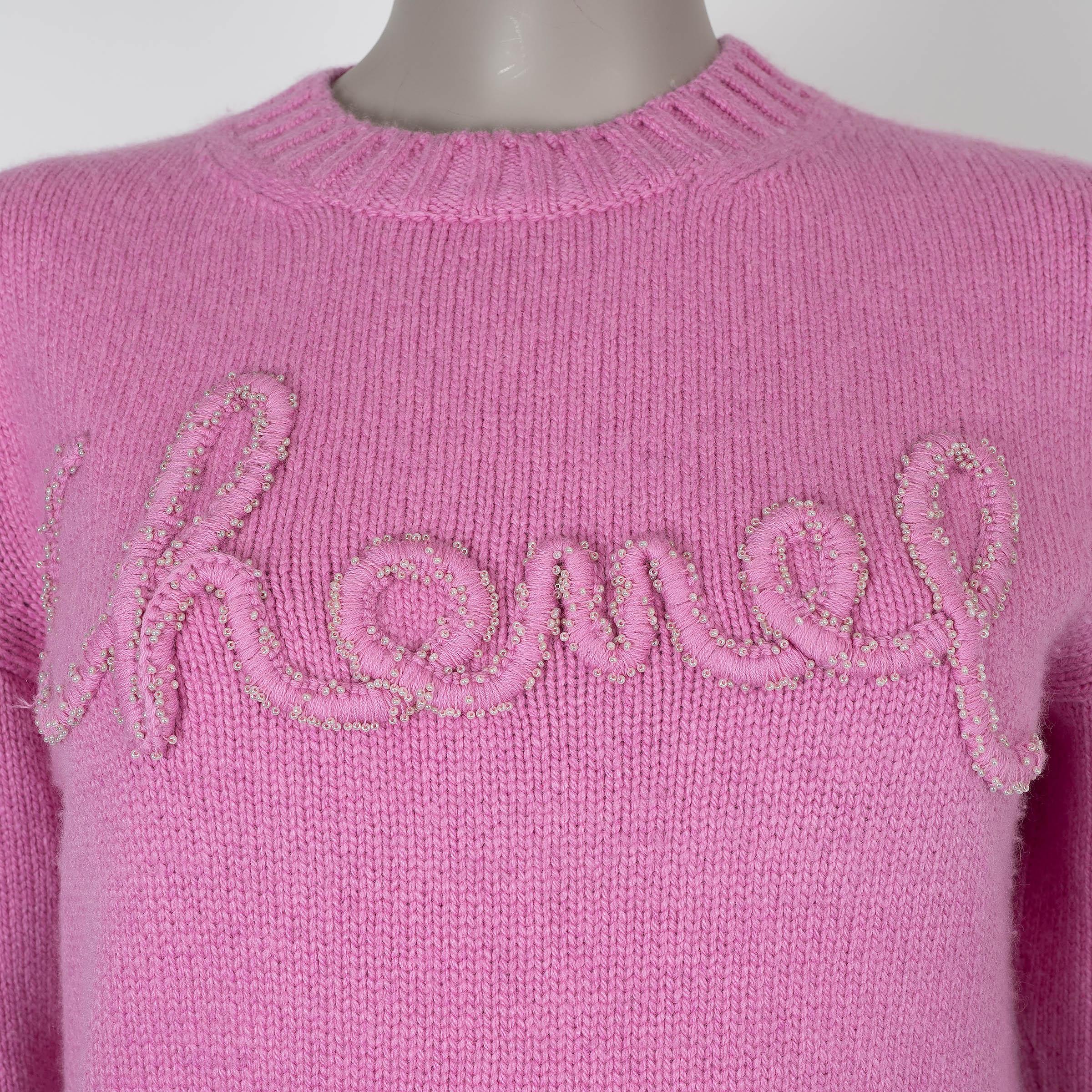 CHANEL pink cashmere 20B PEARL EMBELLISHED LOGO Sweater 36 XS For Sale 2