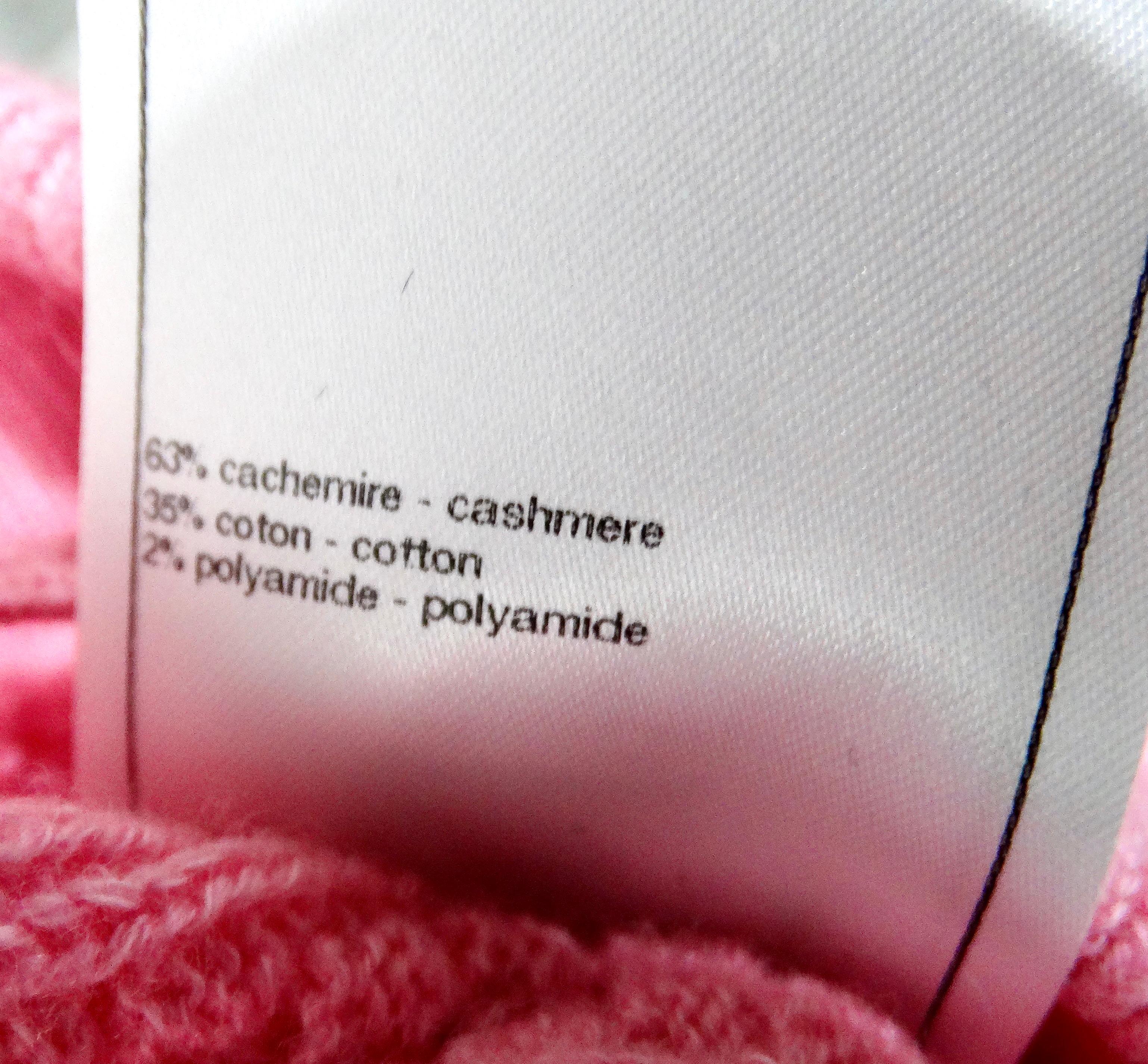 Mini gonna in maglia di cashmere e cotone rosa di Chanel in vendita 6