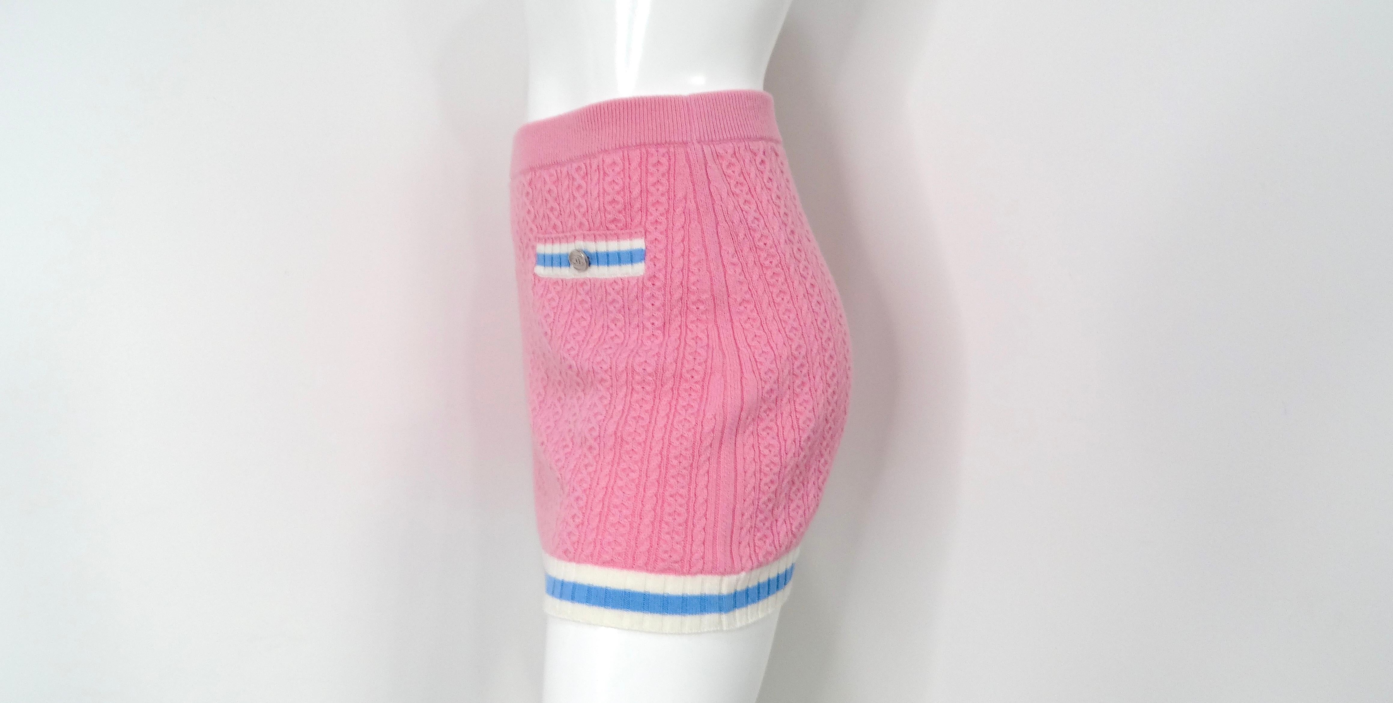Mini gonna in maglia di cashmere e cotone rosa di Chanel in vendita 1