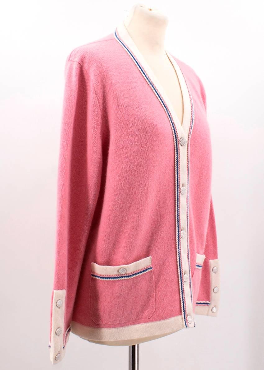 Chanel Pink Cashmere V-neck Cardigan For Sale 2