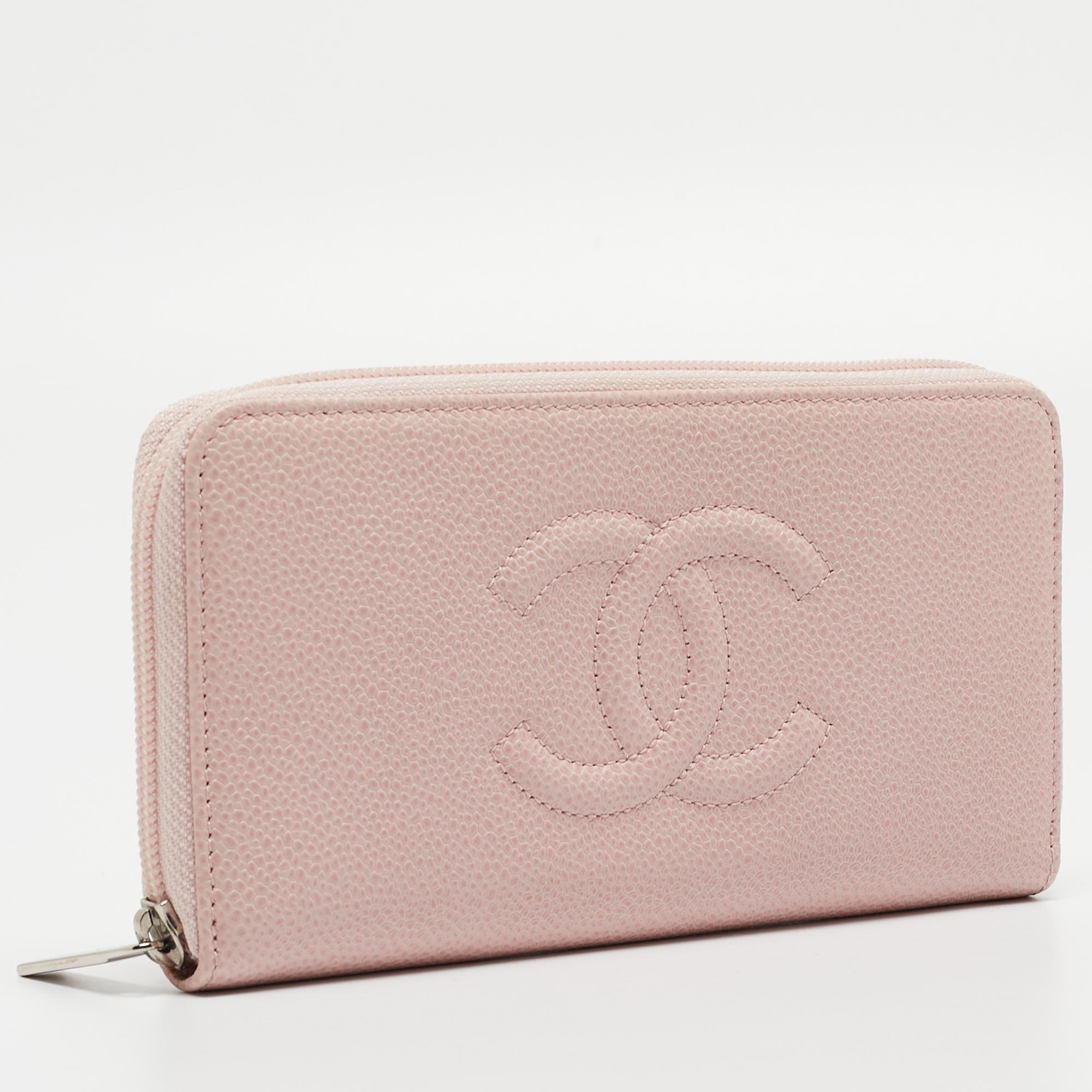 Chanel Pink Caviar Leather CC Zip Around Wallet For Sale 4
