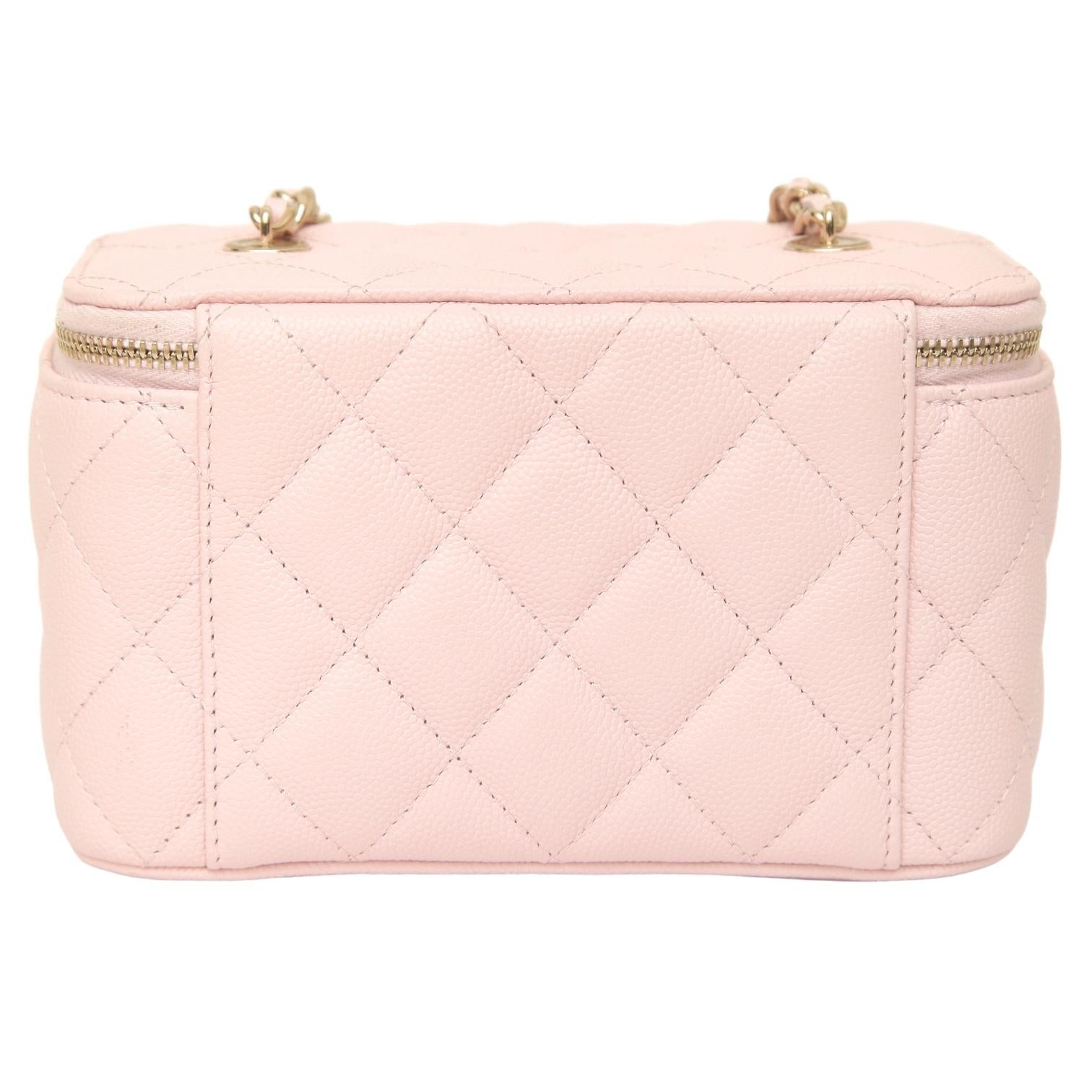  CHANEL Pink Caviar Leather Vanity Bag Case Crossbody Gold HW Light 22S - Video  1